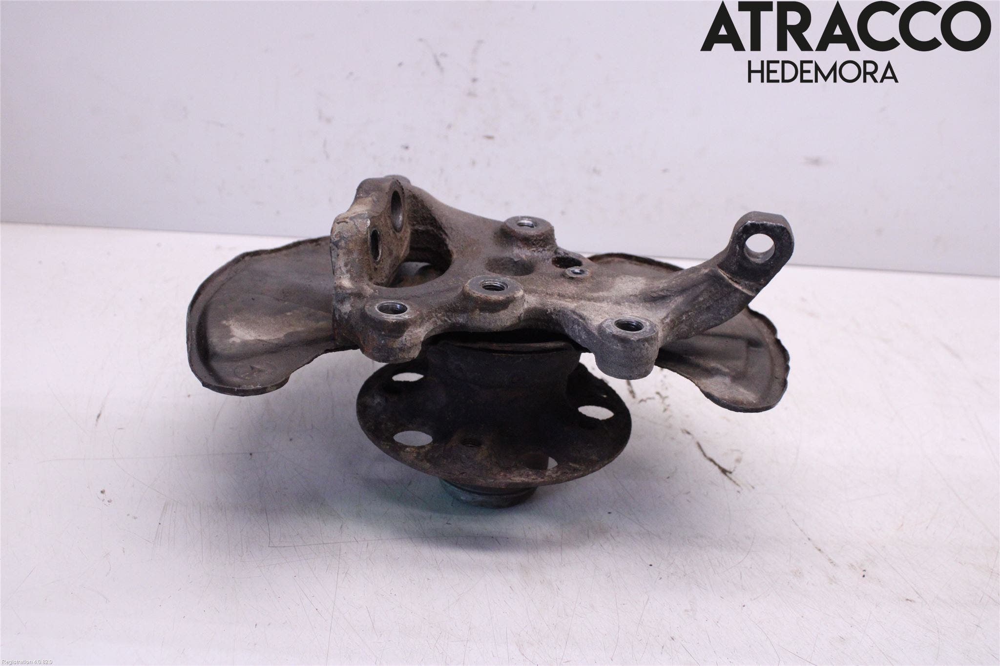 Mercedes-Benz MB C (203) 00-07 Styrspindel Lagerhus Hö