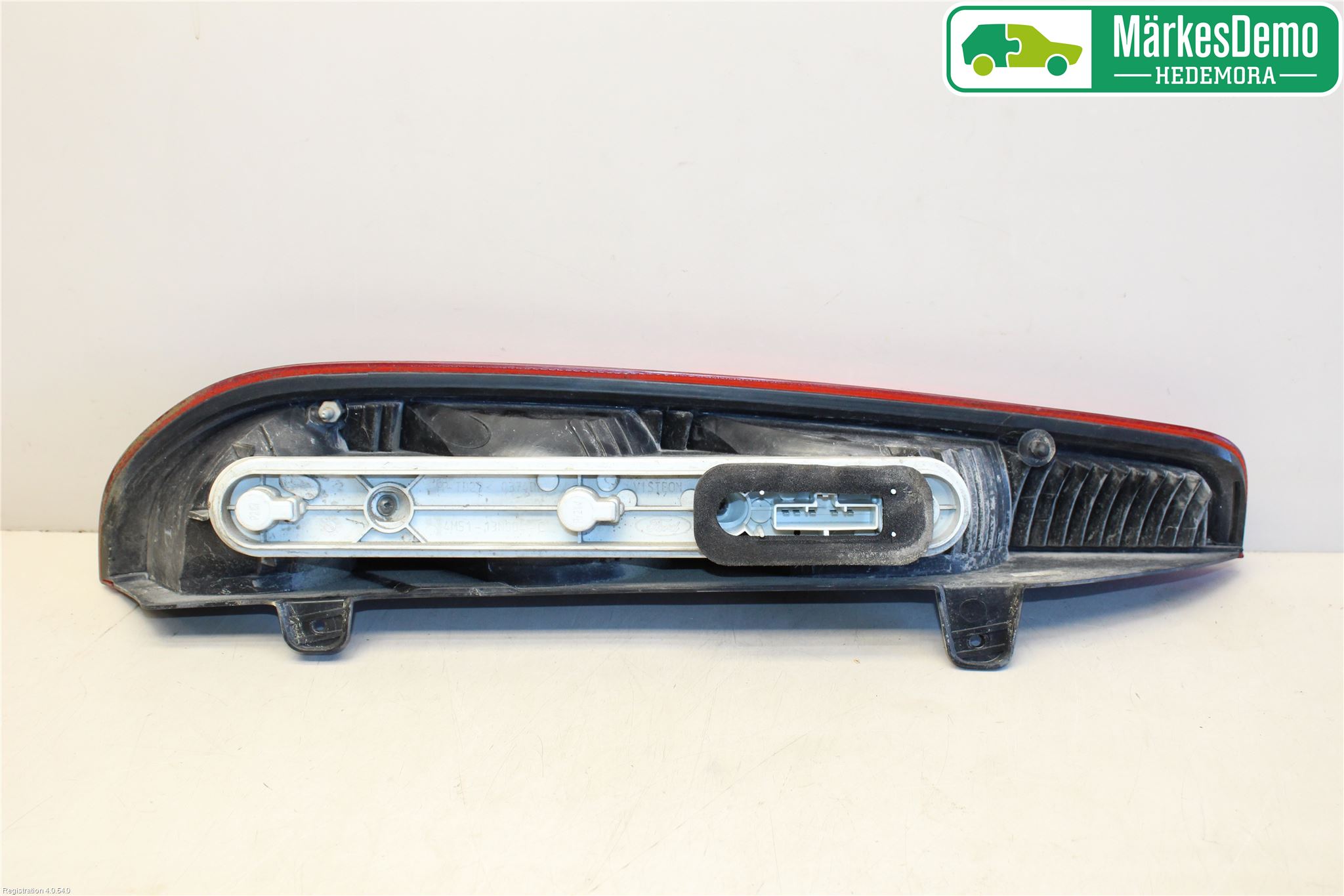 Ford FOCUS     04-07 Bakljus Höger