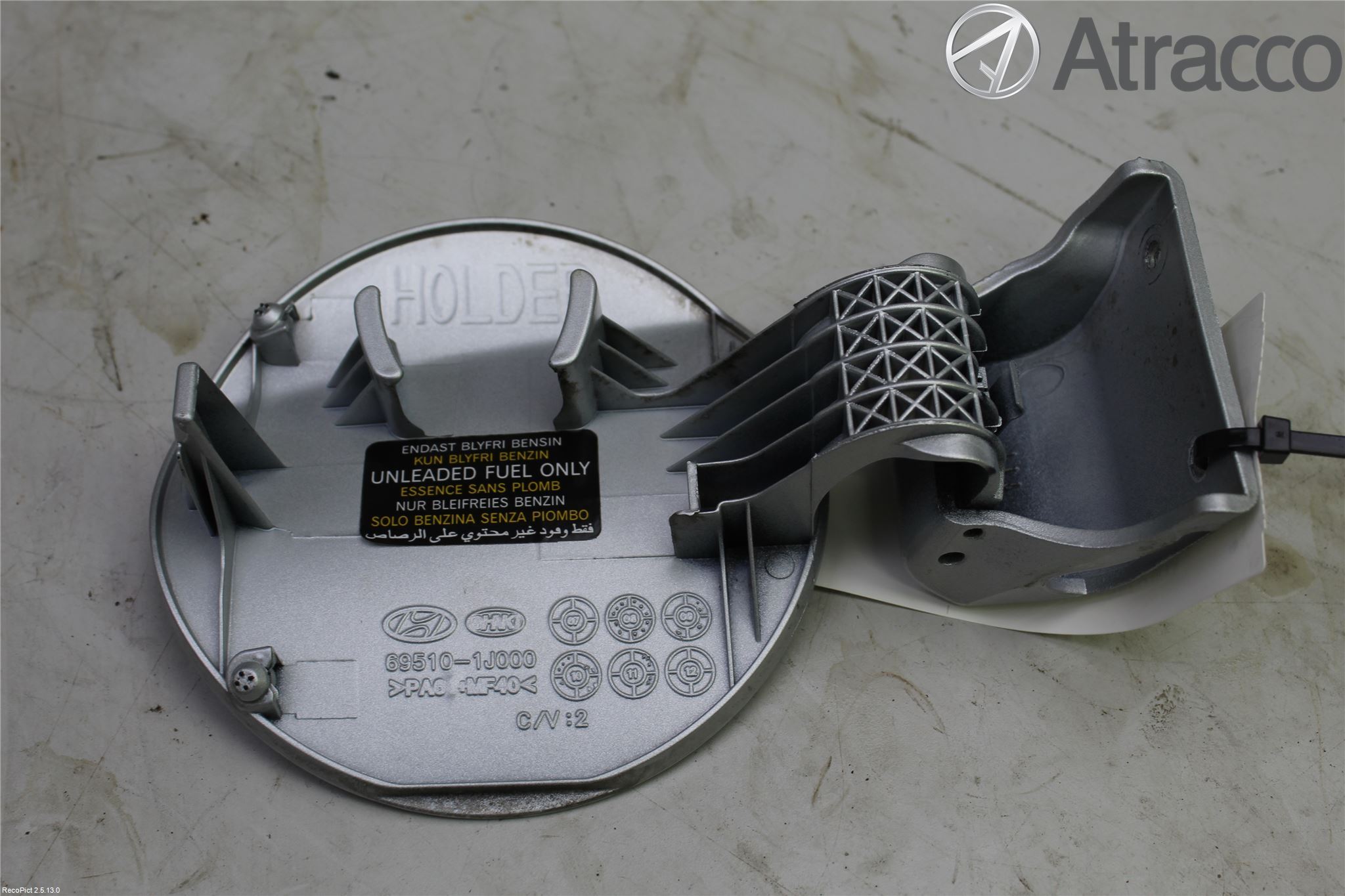 Hyundai i20 PB 09-14 Tanklucka