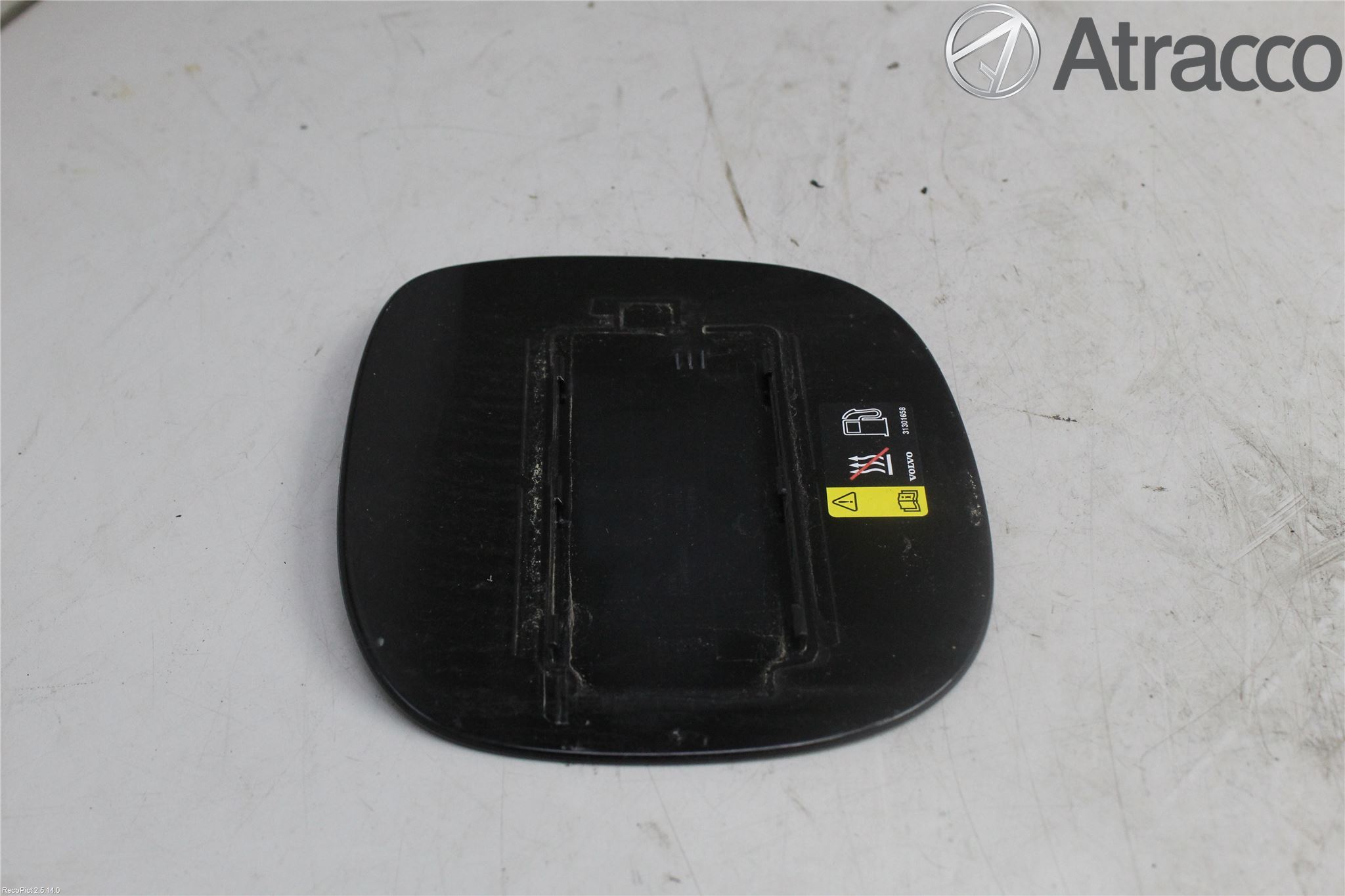 Volvo V60 11-13 Tanklucka