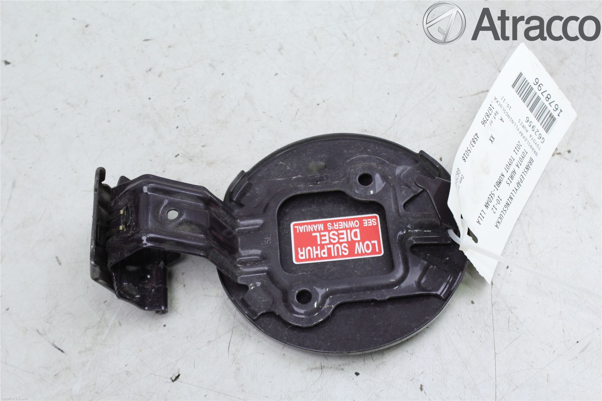 Toyota AURIS 10-12 Tanklucka