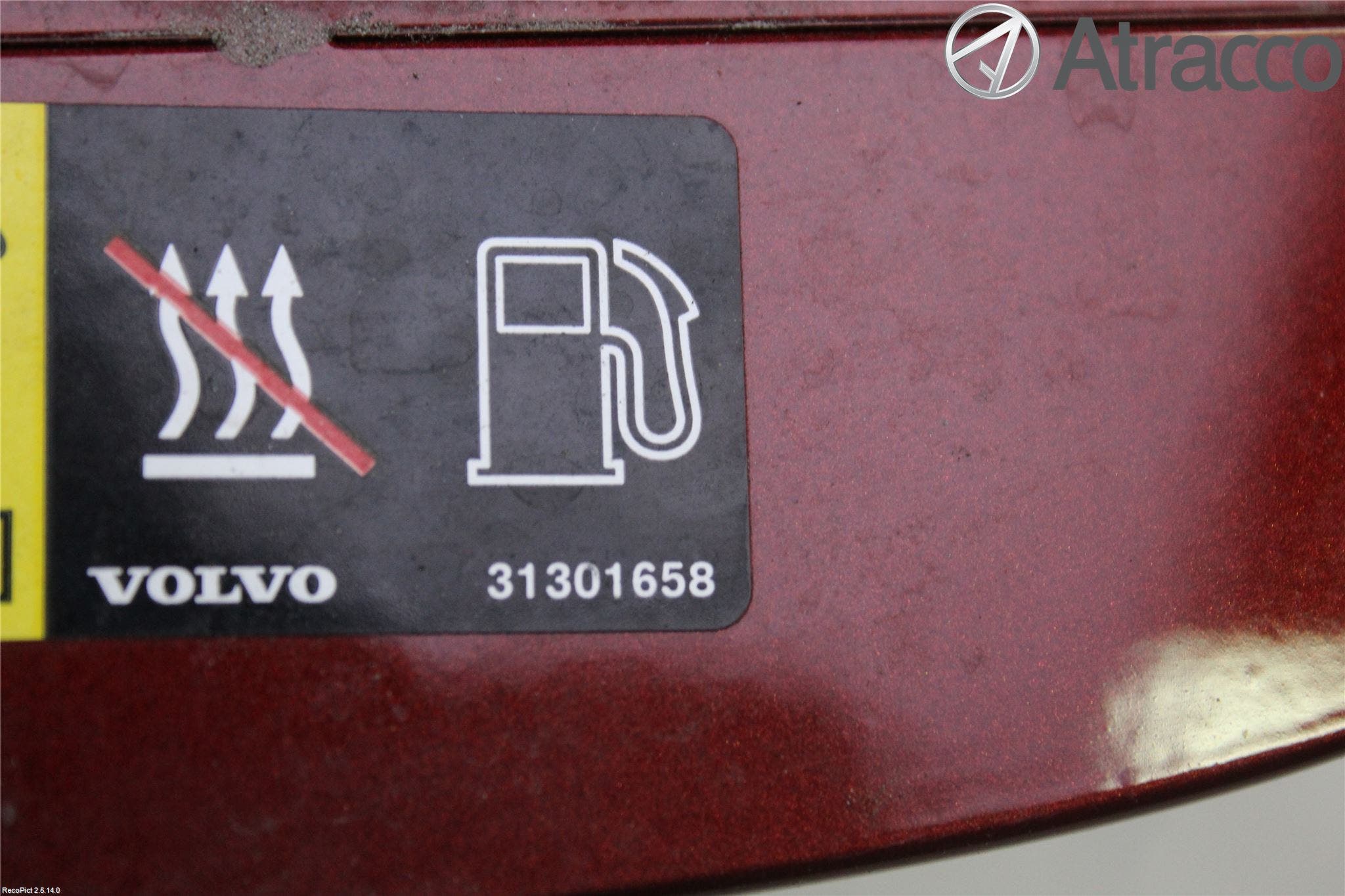 Volvo V60 11-13 Tanklucka