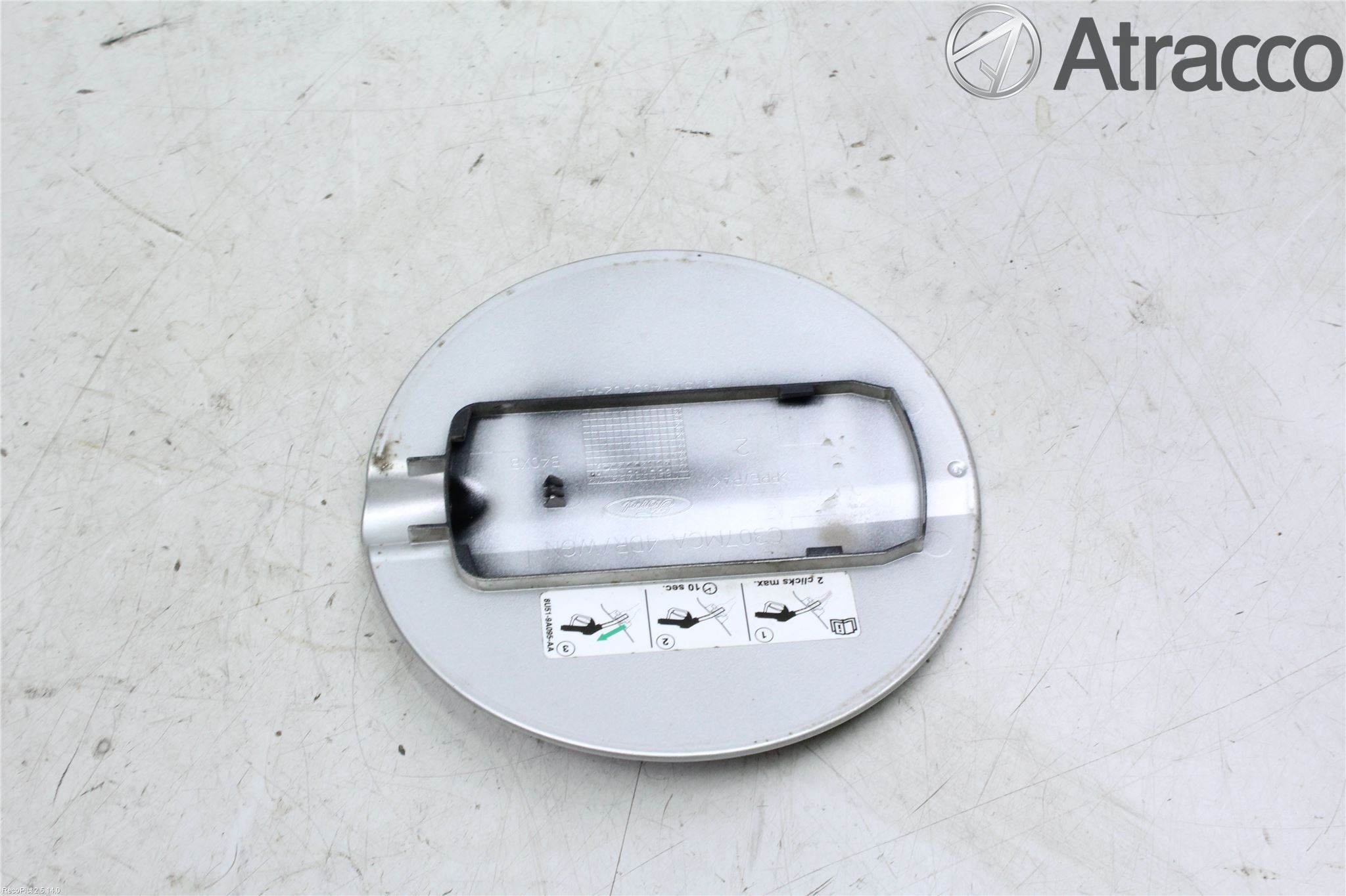 Ford FOCUS 08-11 Tanklucka