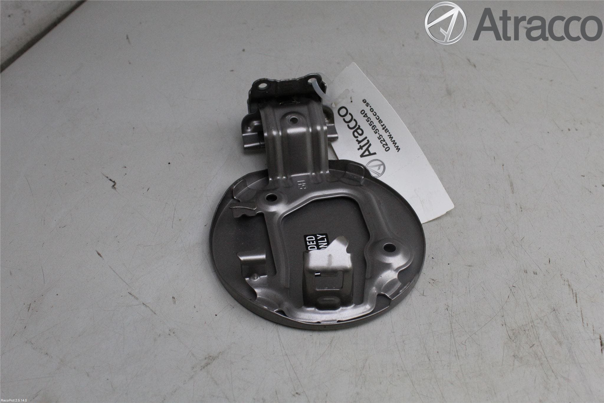 Toyota AURIS 13-19 Tanklucka