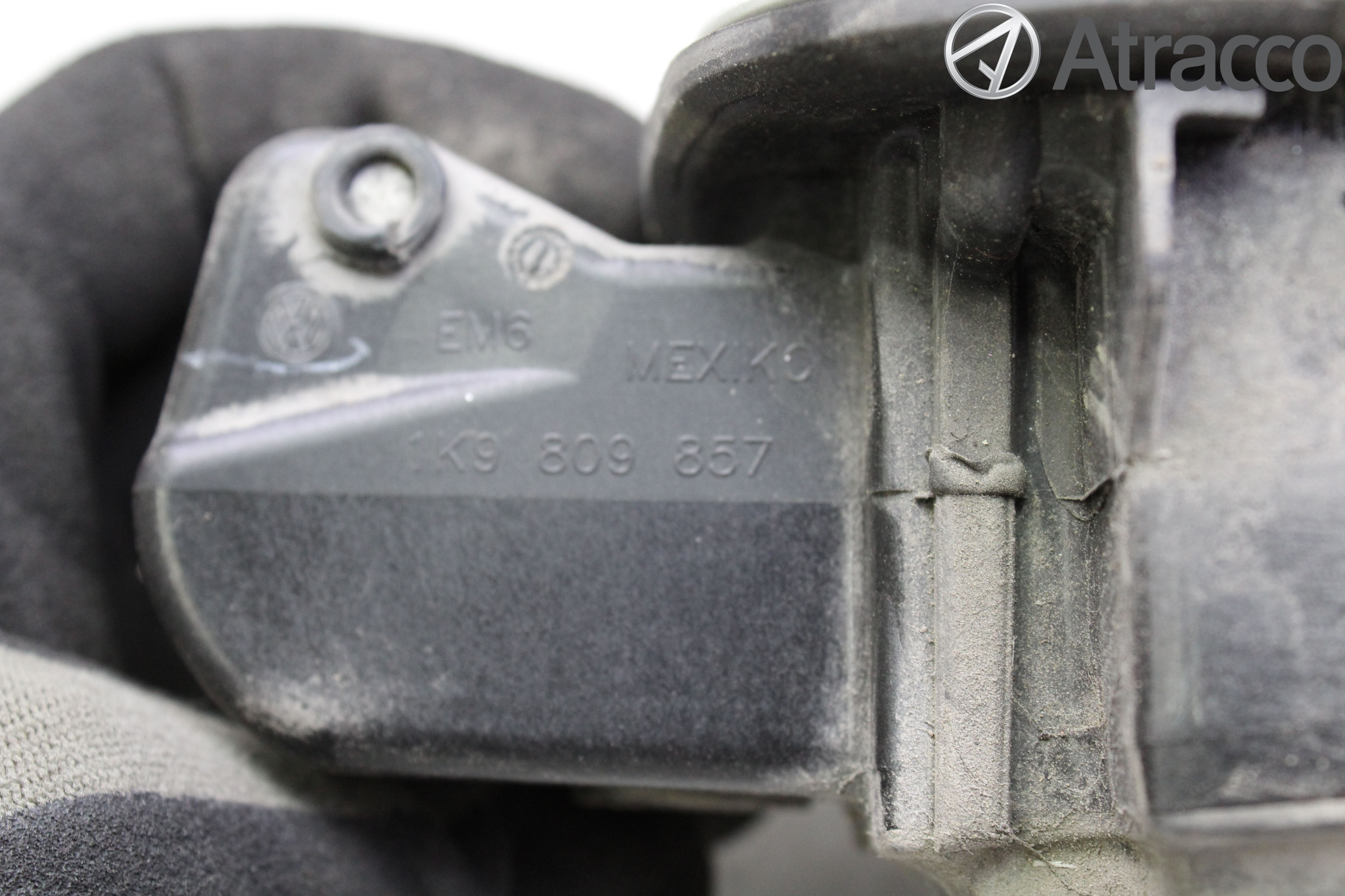 Volkswagen VW GOLF VI 09-13 Tanklucka