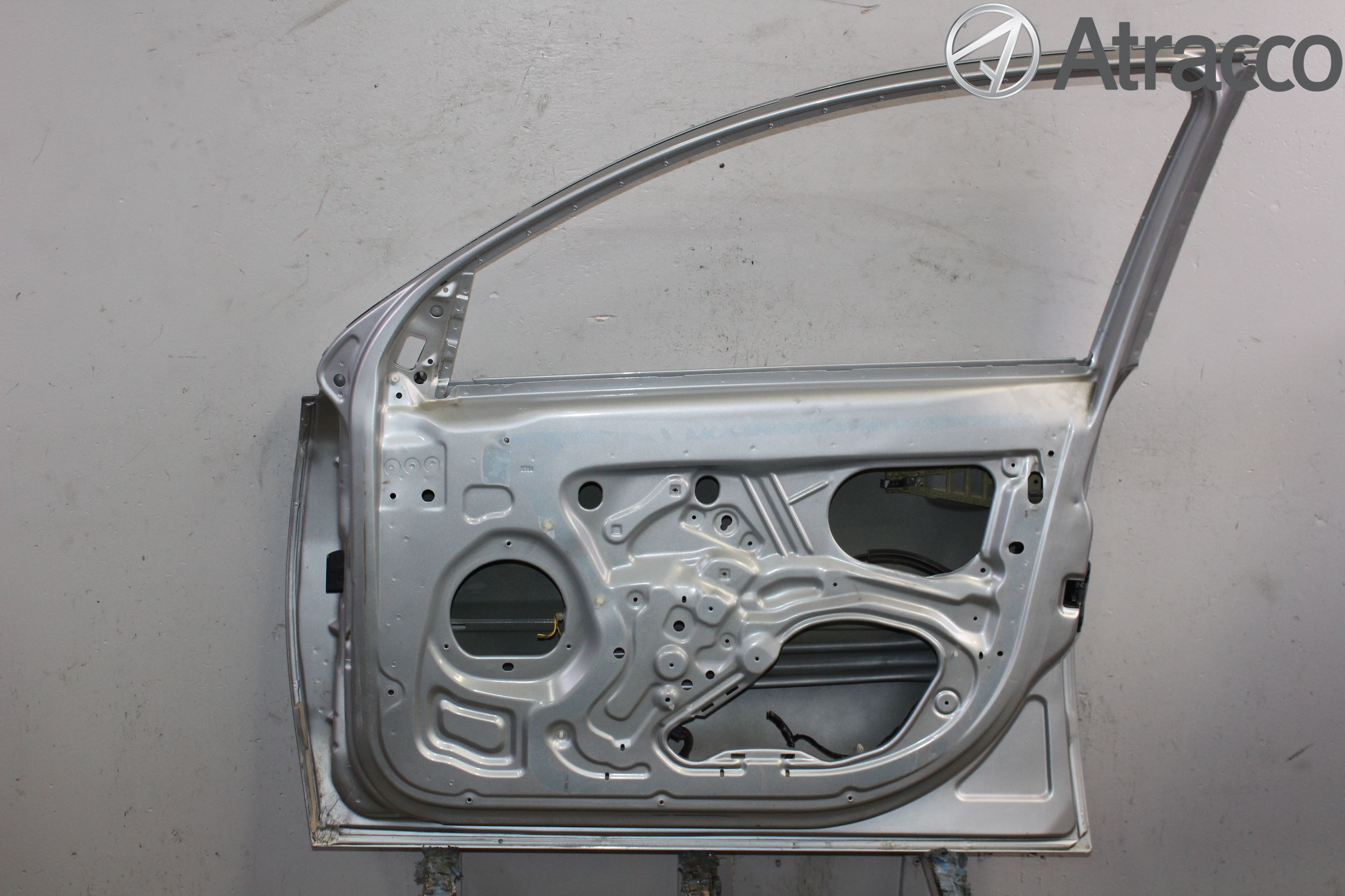 Opel VECTRA C 02-05 Dörr Fram Höger