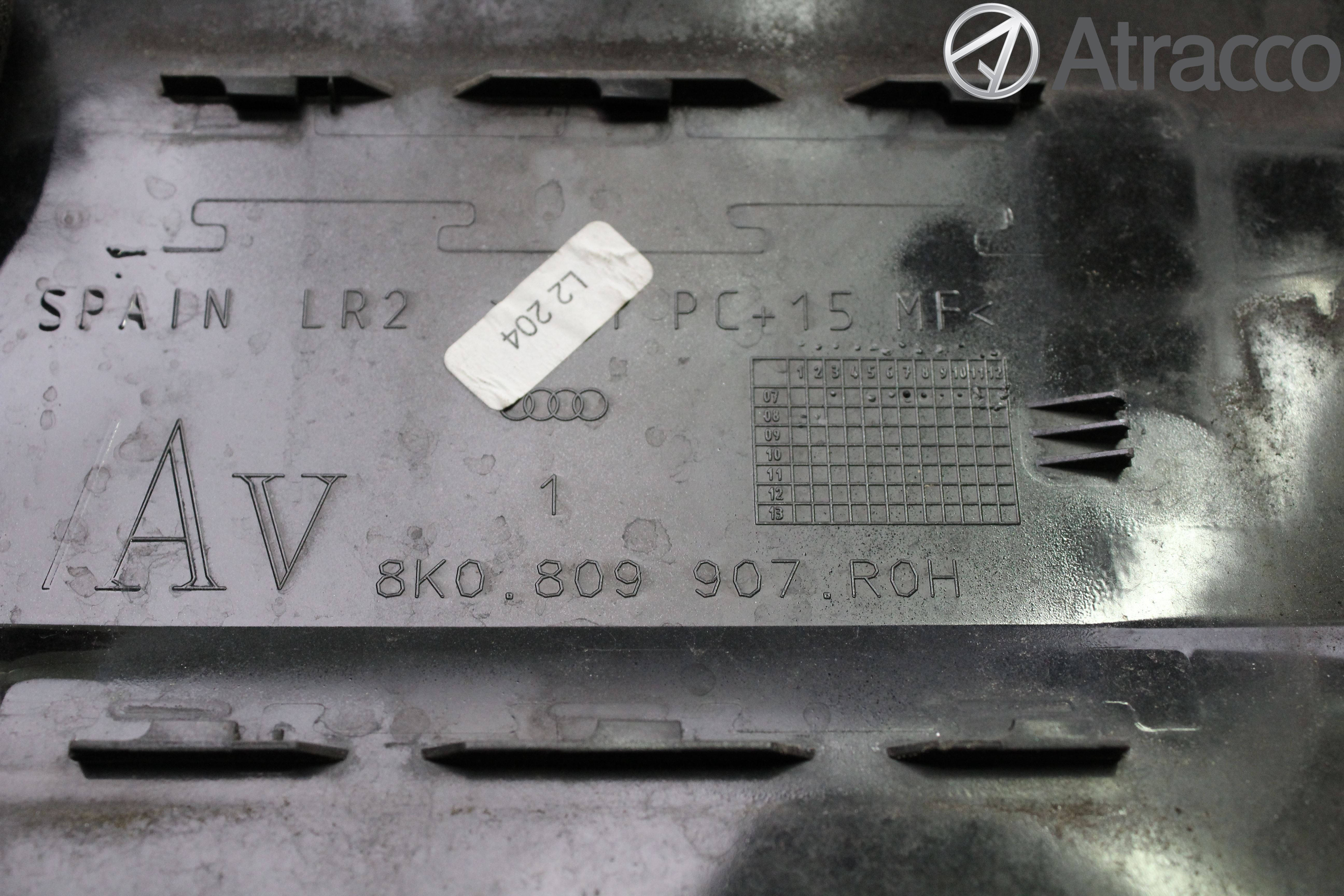 Audi A4/S4 08-11 Tanklucka