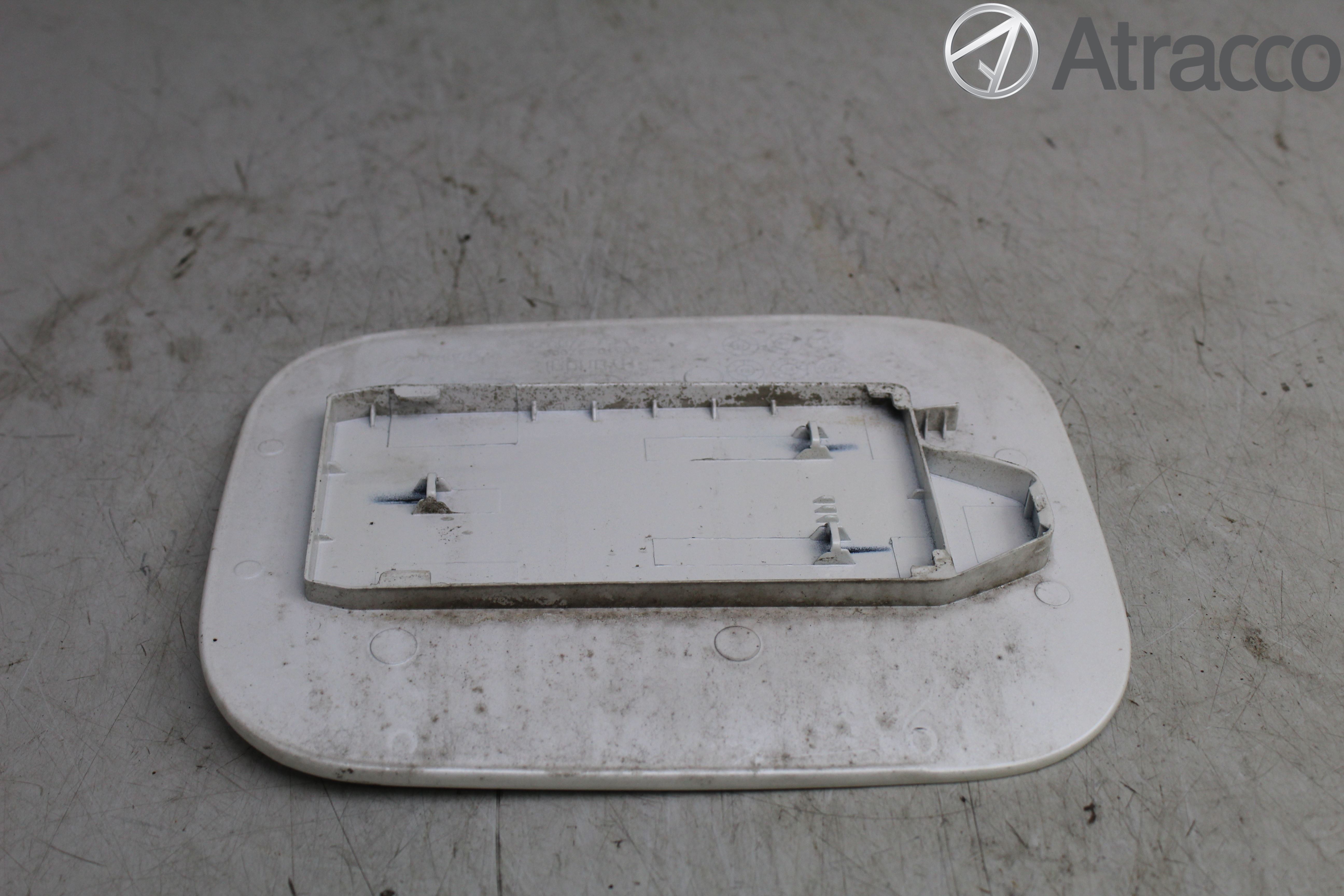 Hyundai i40 08-15 Tanklucka