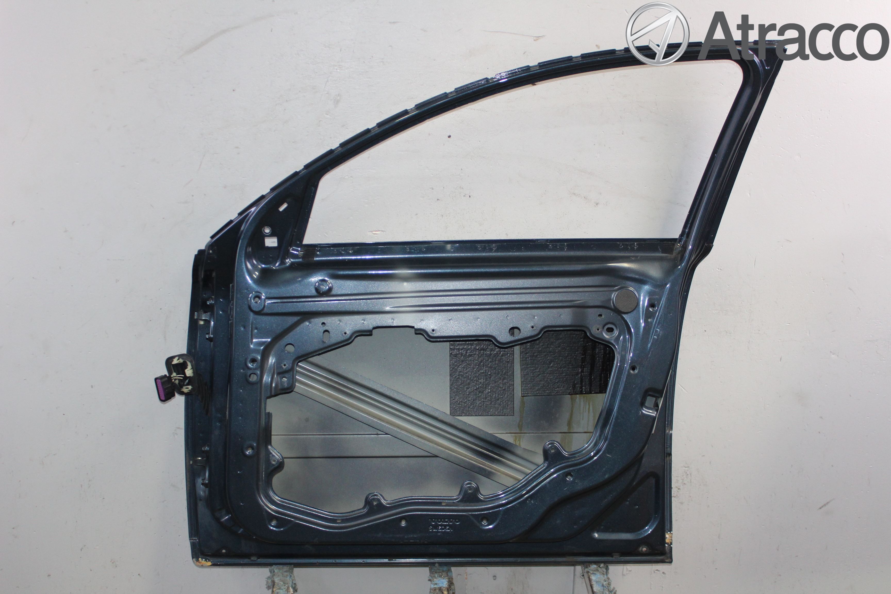 Volvo V50 04-07 Dörr Fram Höger