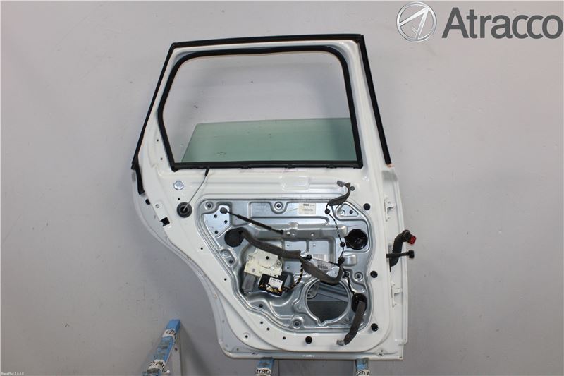 Volvo V50 04-07 Dörr Bak Vänster