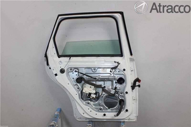 Volvo V50 04-07 Dörr Bak Vänster