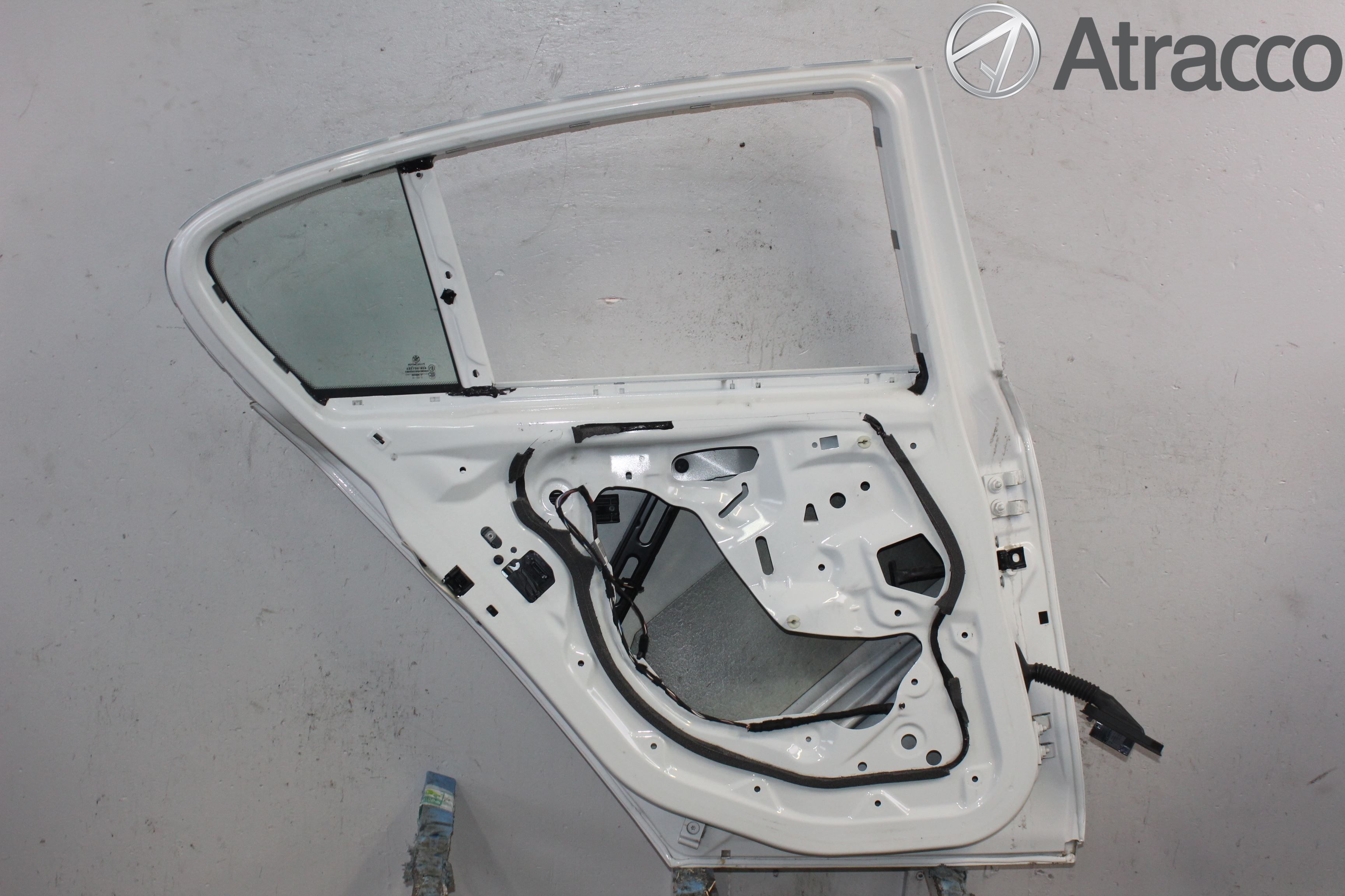 BMW 1 E87/81 5D/3D 03-11 Dörr Bak Vänster