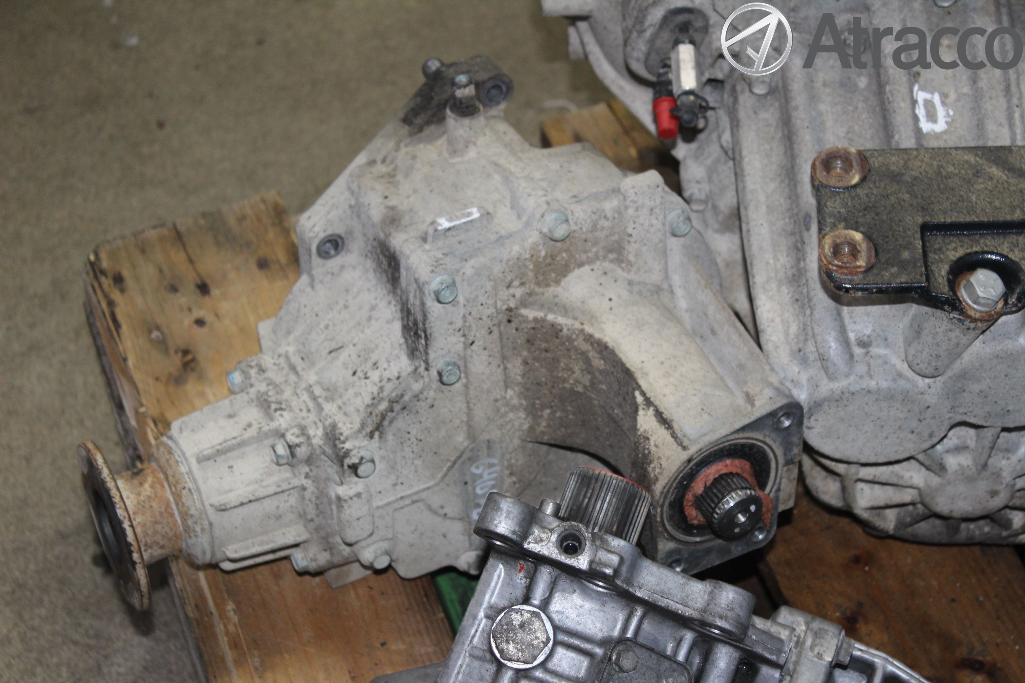 Hyundai TUCSON 05- Växel Fördelningslåda