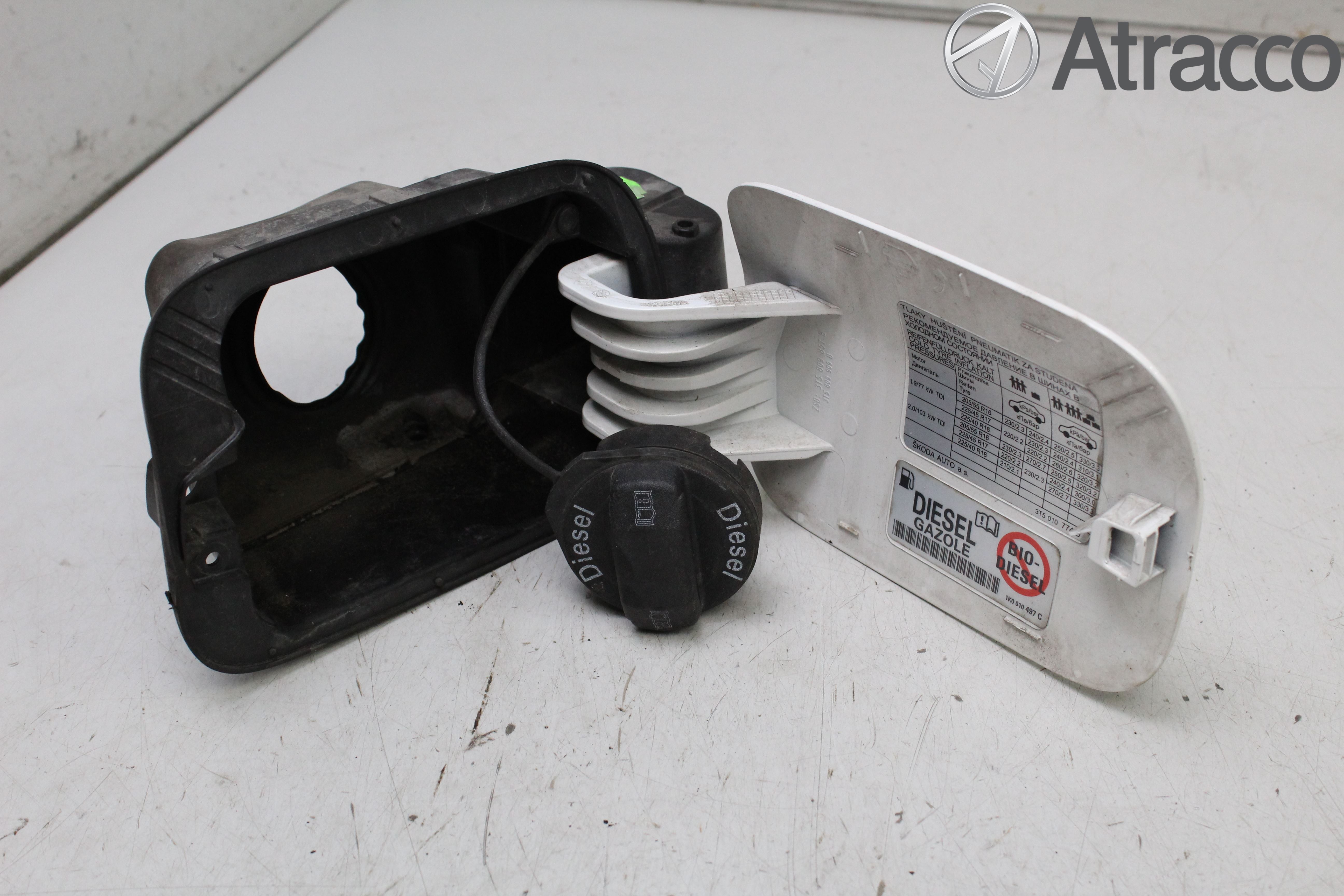 Skoda SUPERB 09-15 Tanklucka