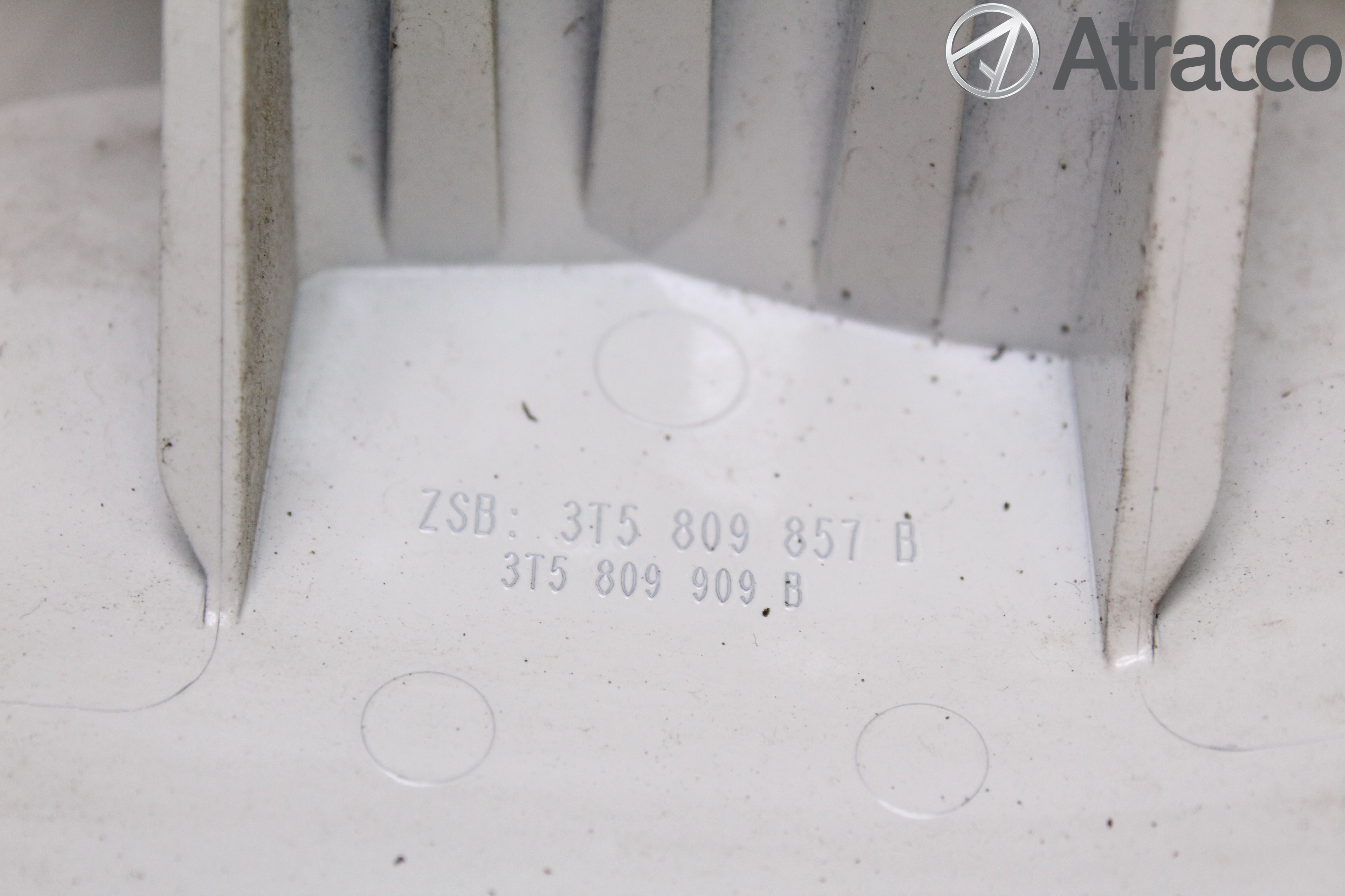 Skoda SUPERB 09-15 Tanklucka