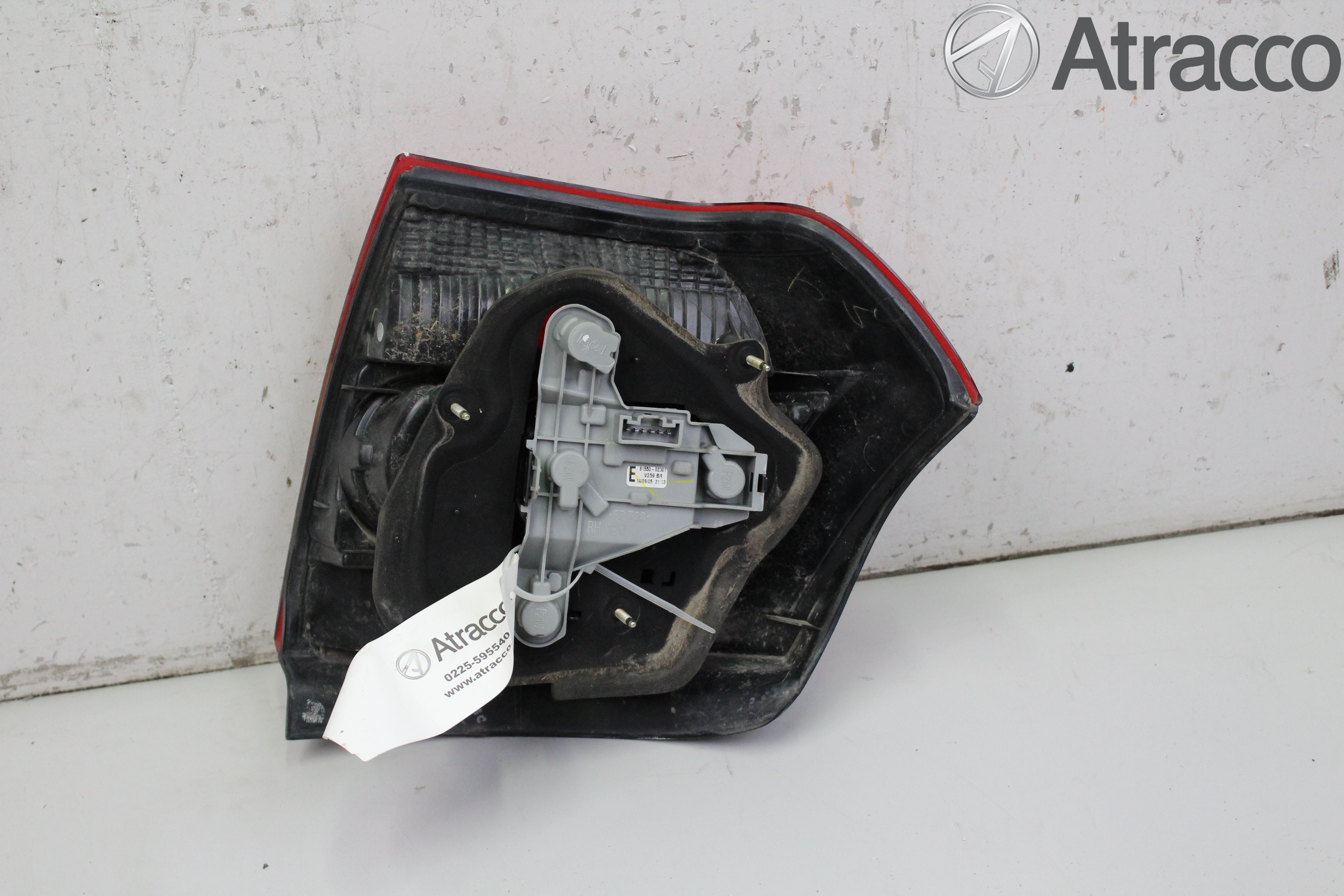 Toyota COROLLA 02-07 Bakljus Höger