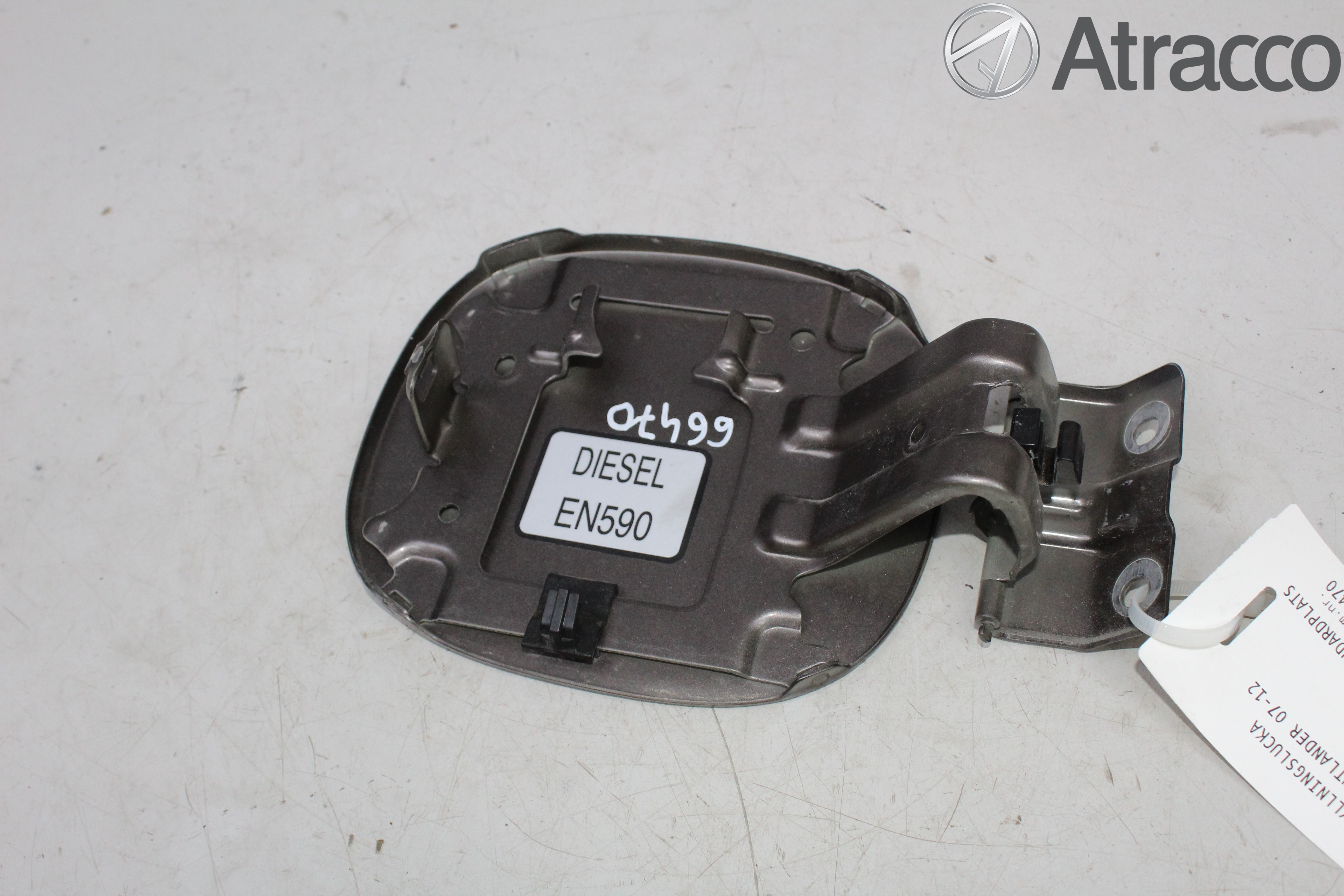 Mitsubishi OUTLANDER 07-12 Tanklucka