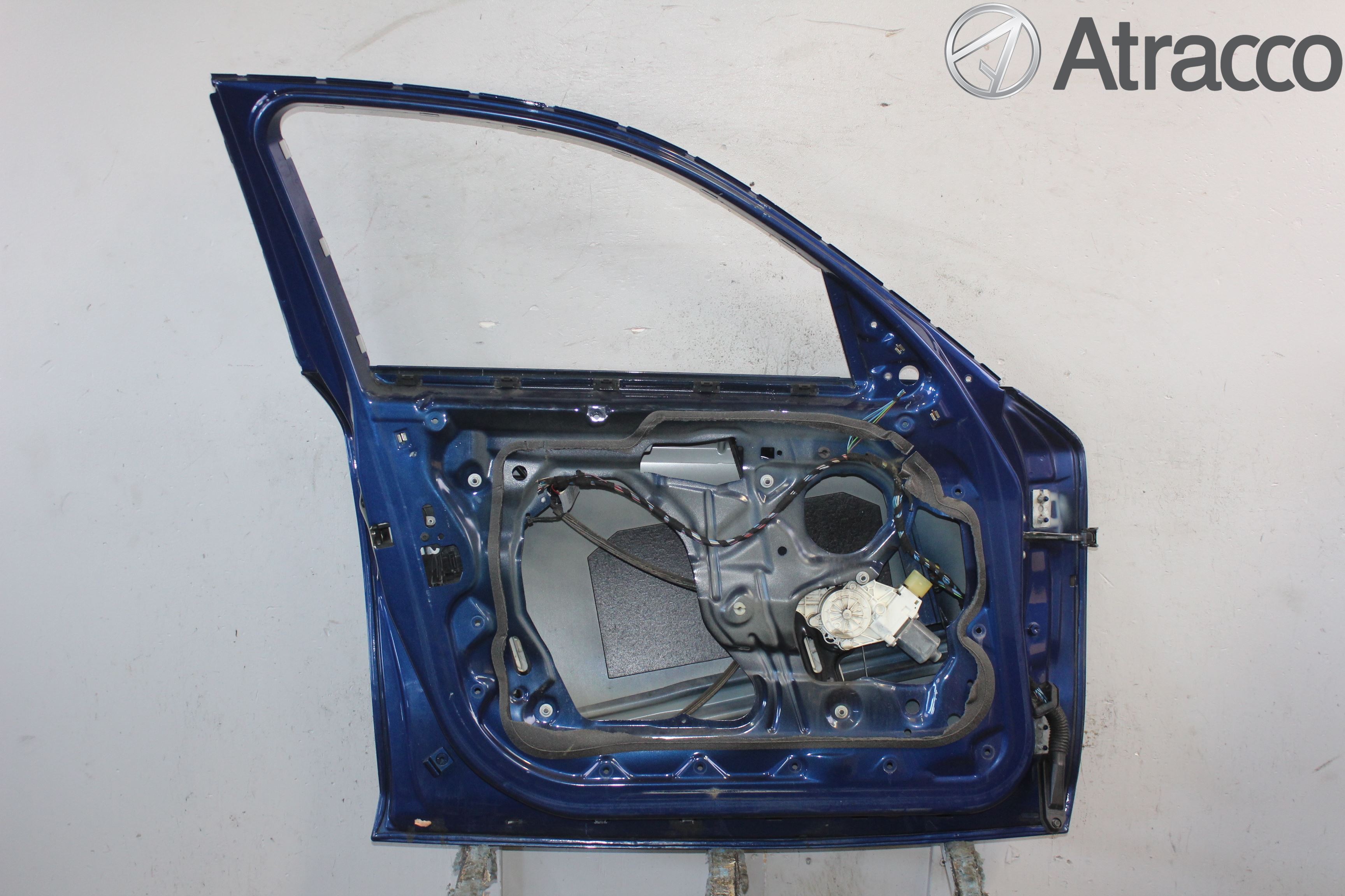 BMW 1 E87/81 5D/3D 03-11 Dörr Fram Vänster