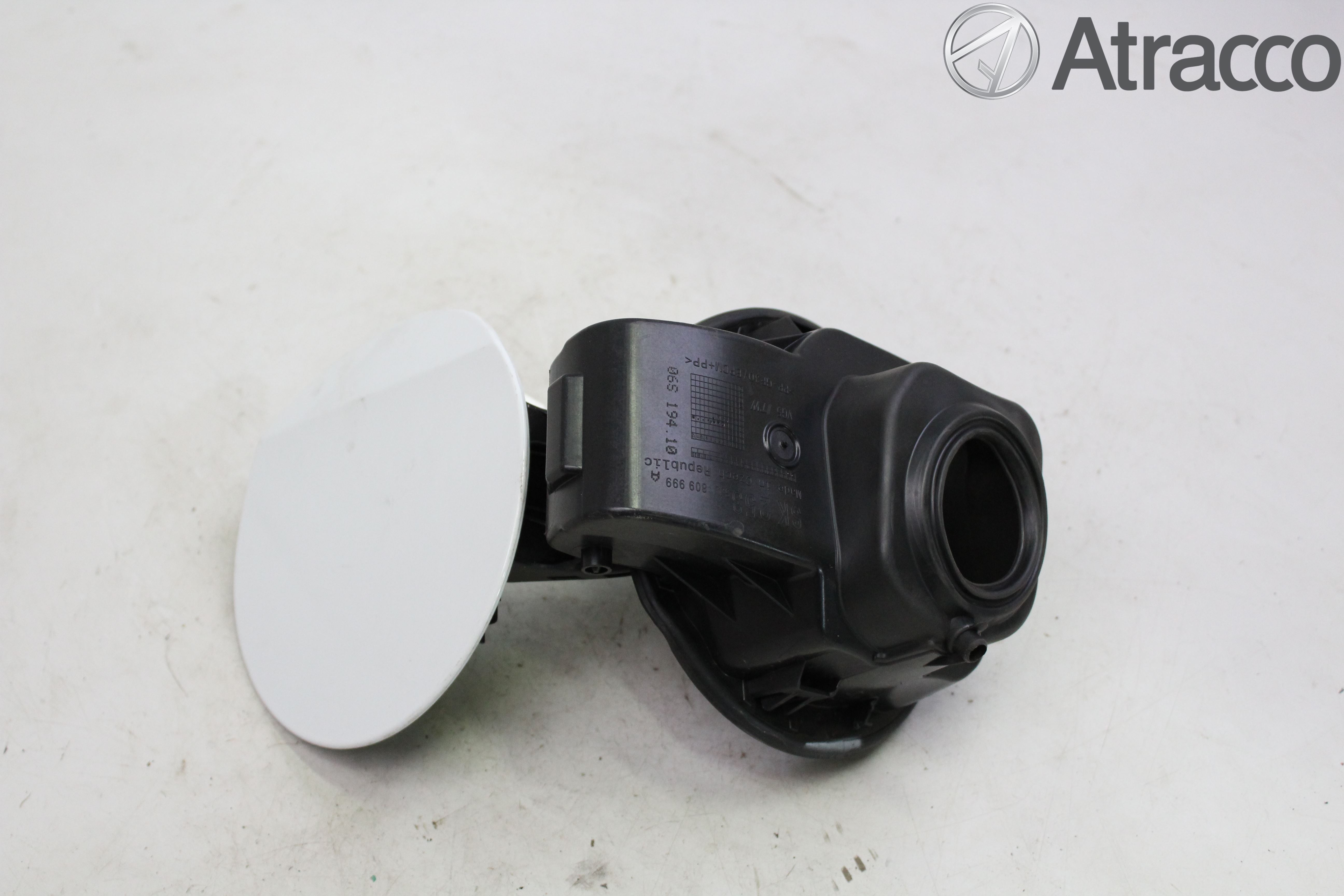 Skoda RAPID Tanklucka