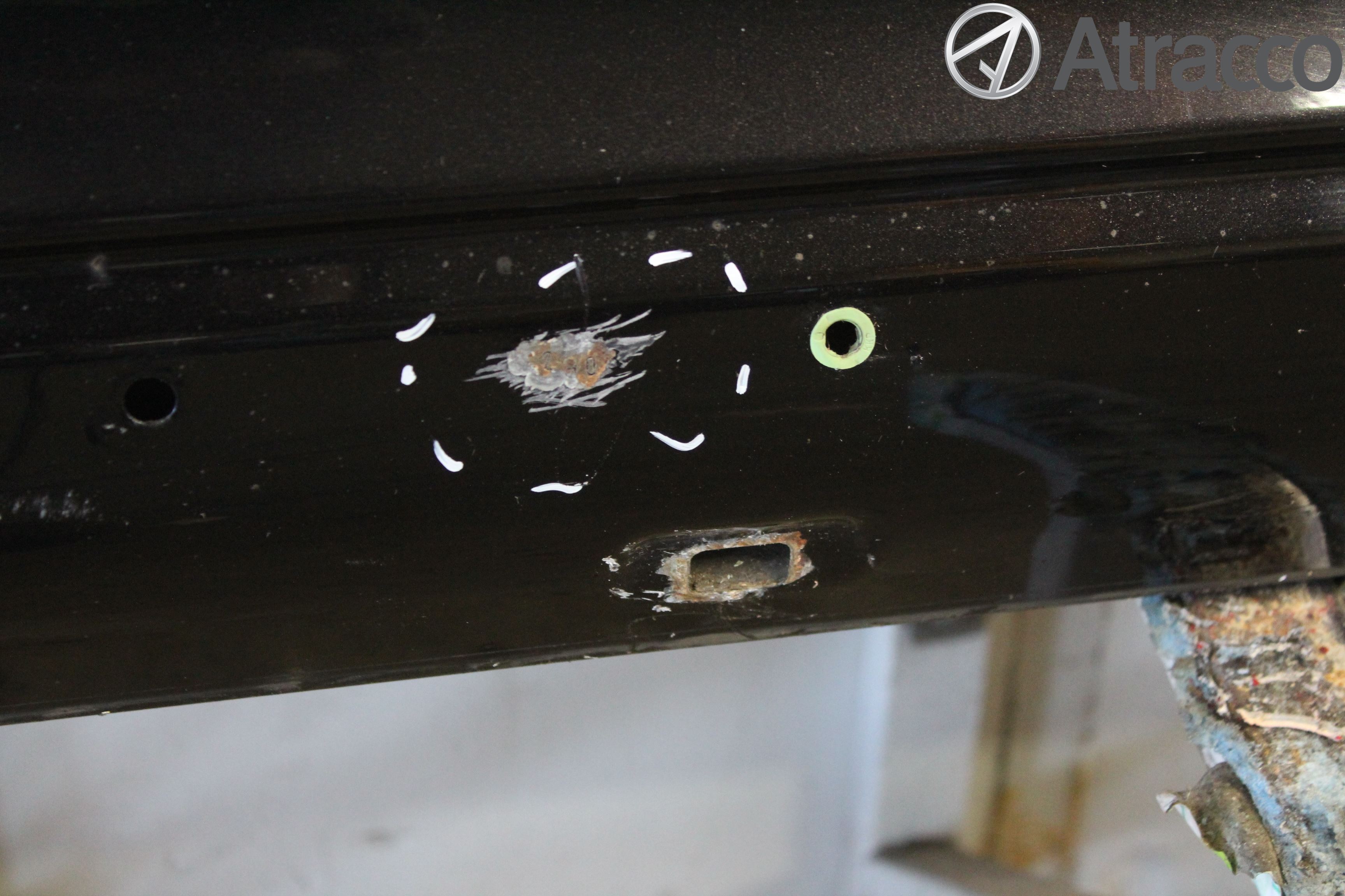 Porsche CAYENNE 03- Dörr Fram Höger