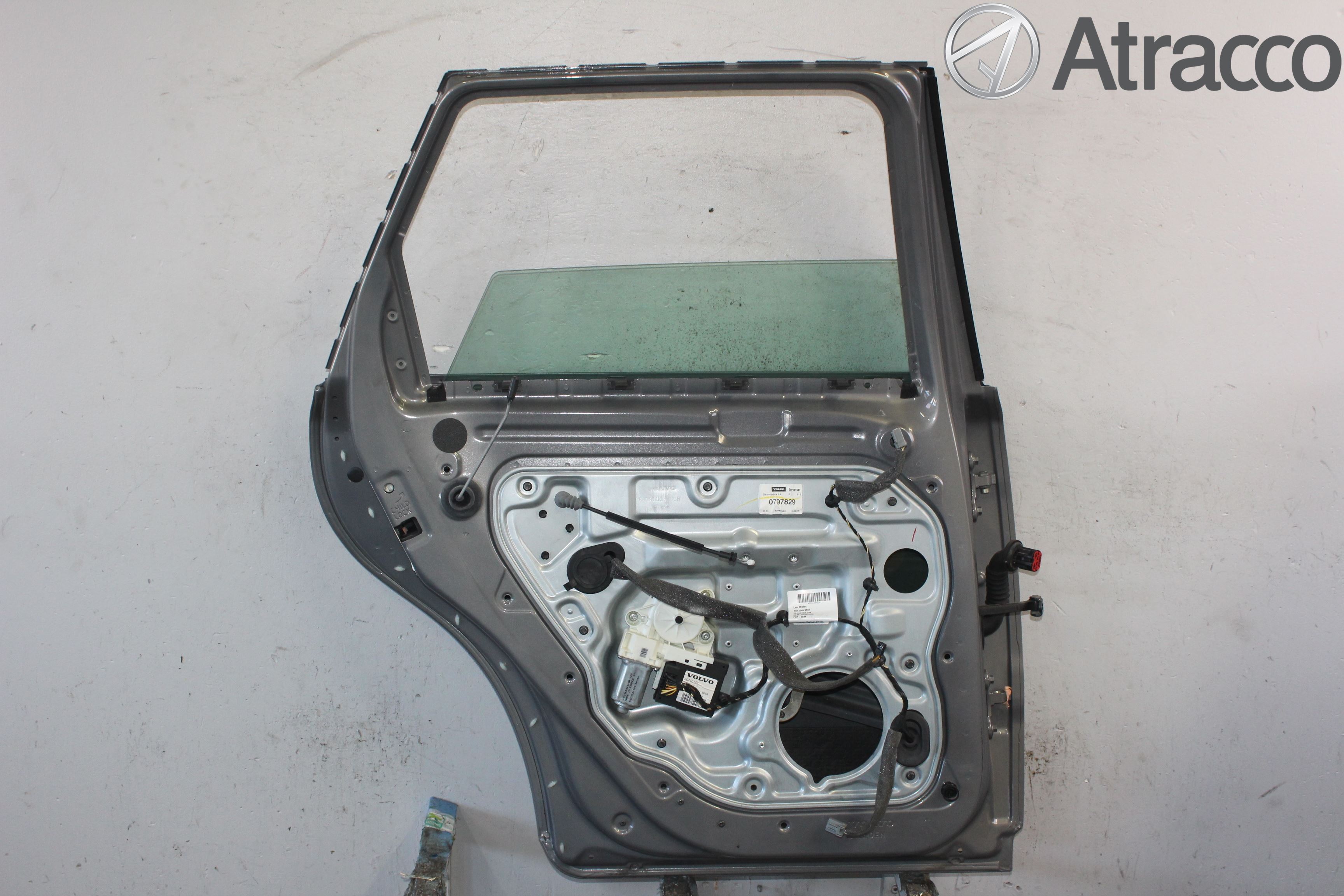 Volvo V50 04-07 Dörr Bak Vänster