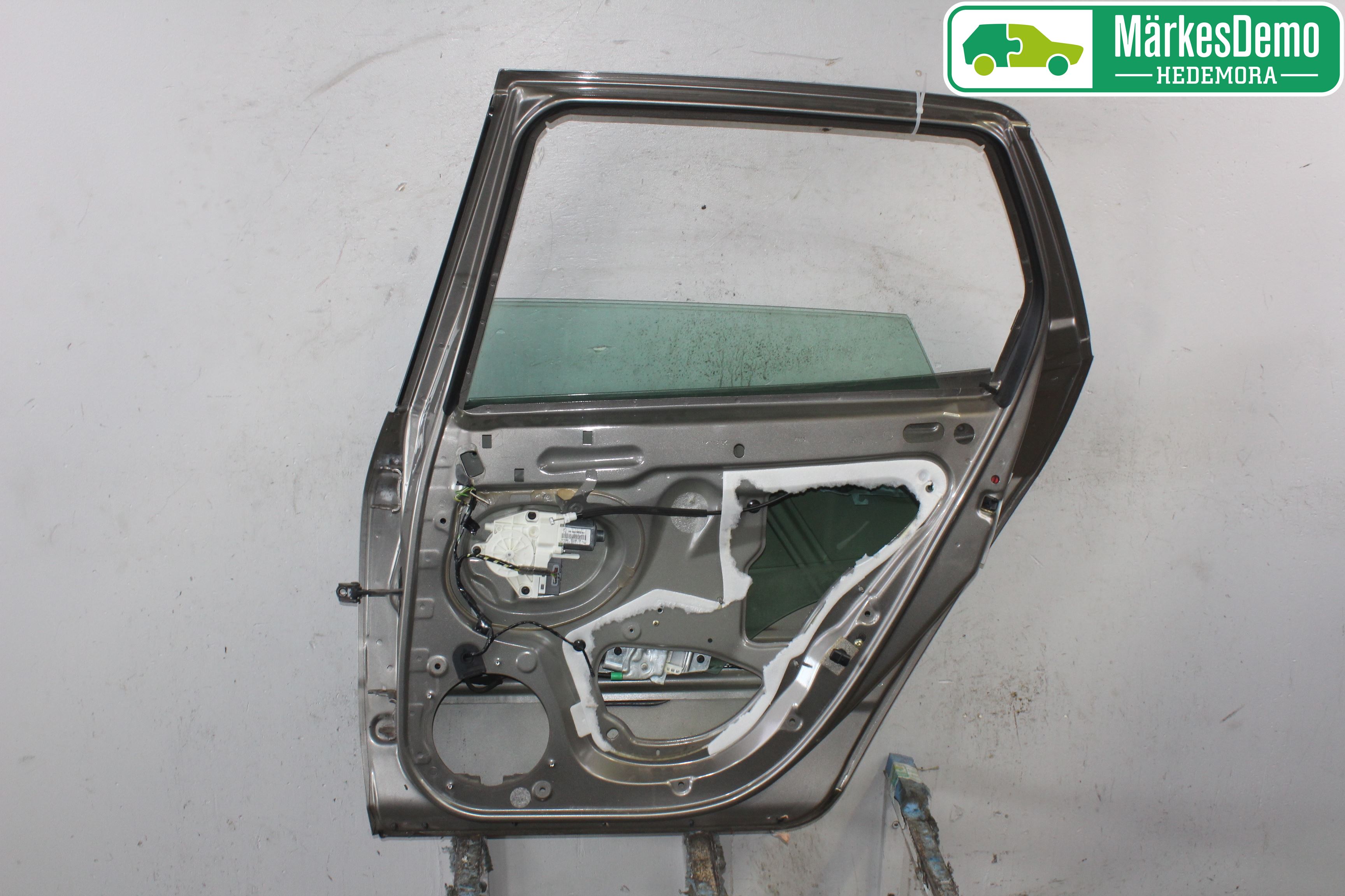 Peugeot 407 Dörr Bak Höger