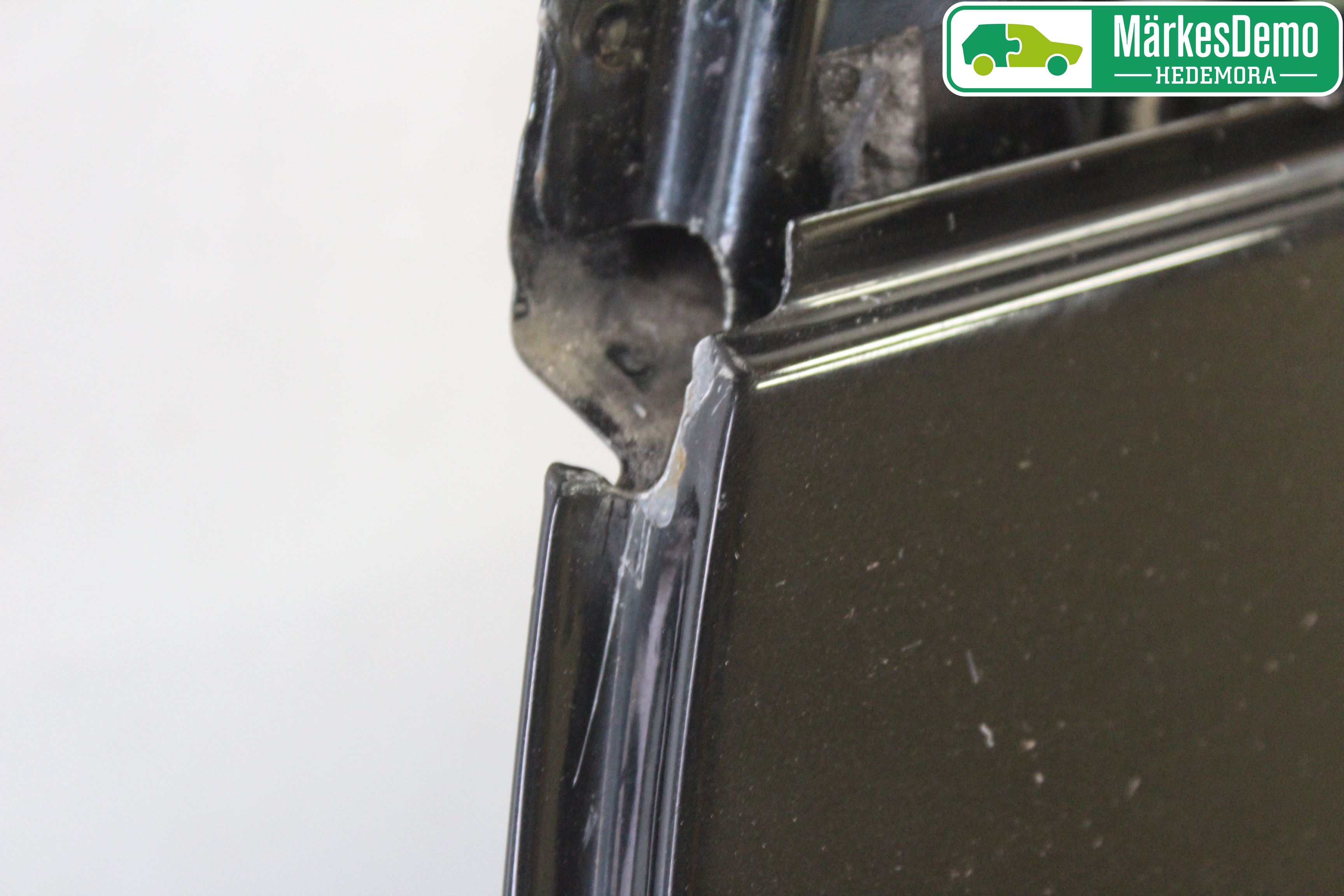 BMW 5 E60/61 Sed/Tou 02-10 Dörr Bak Vänster