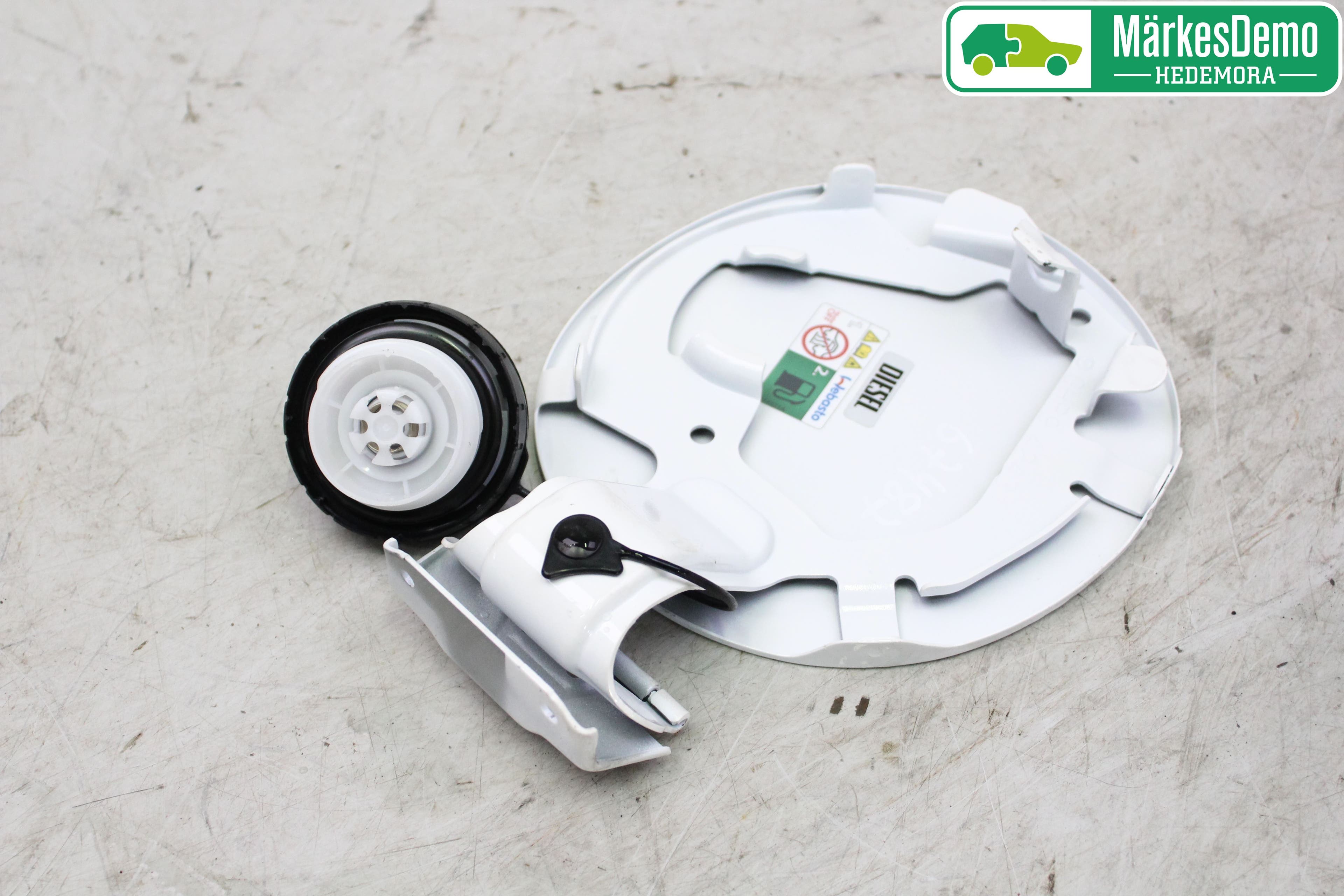 Mazda 6 13- Tanklucka