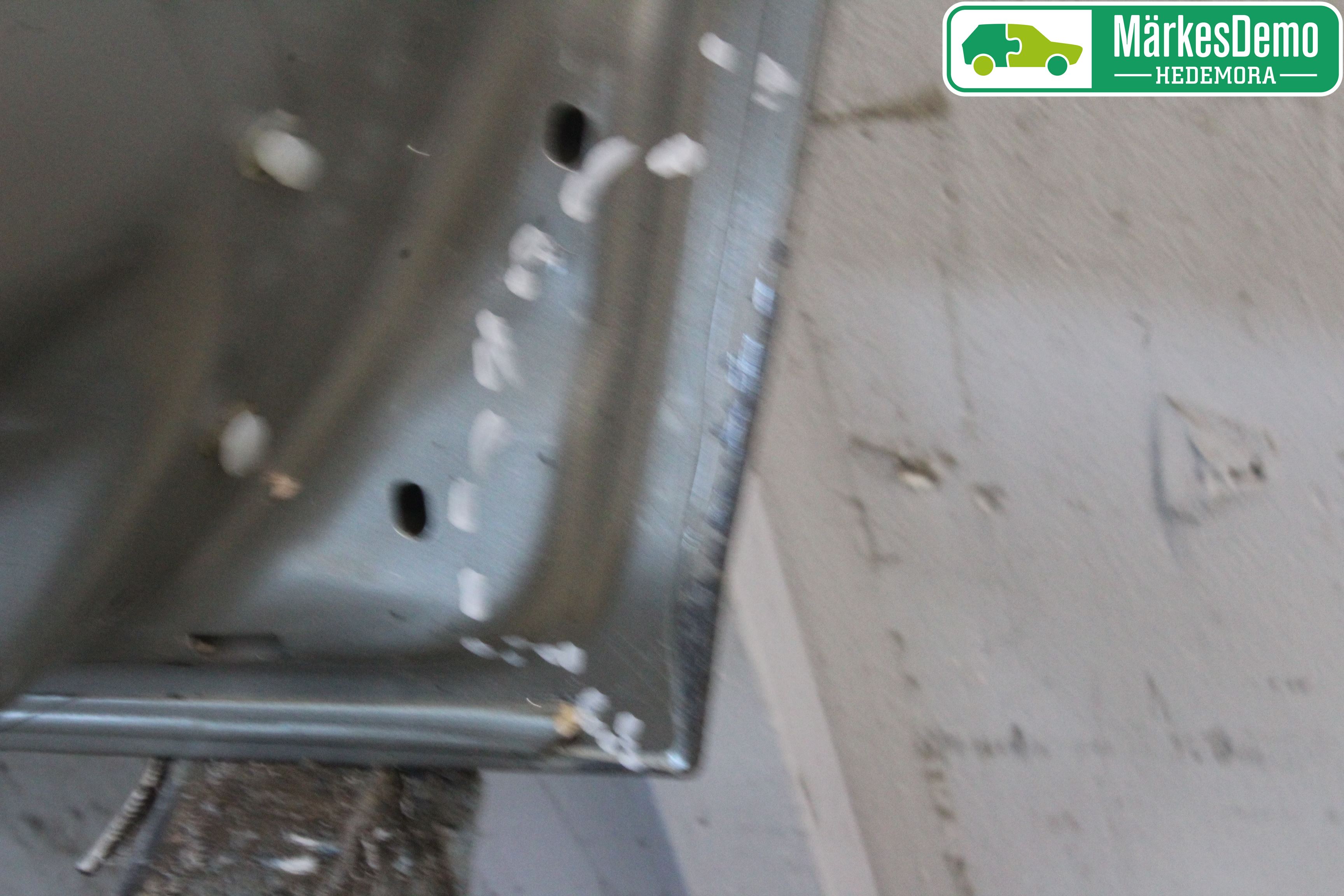 Peugeot 308 08-13 Dörr Fram Vänster