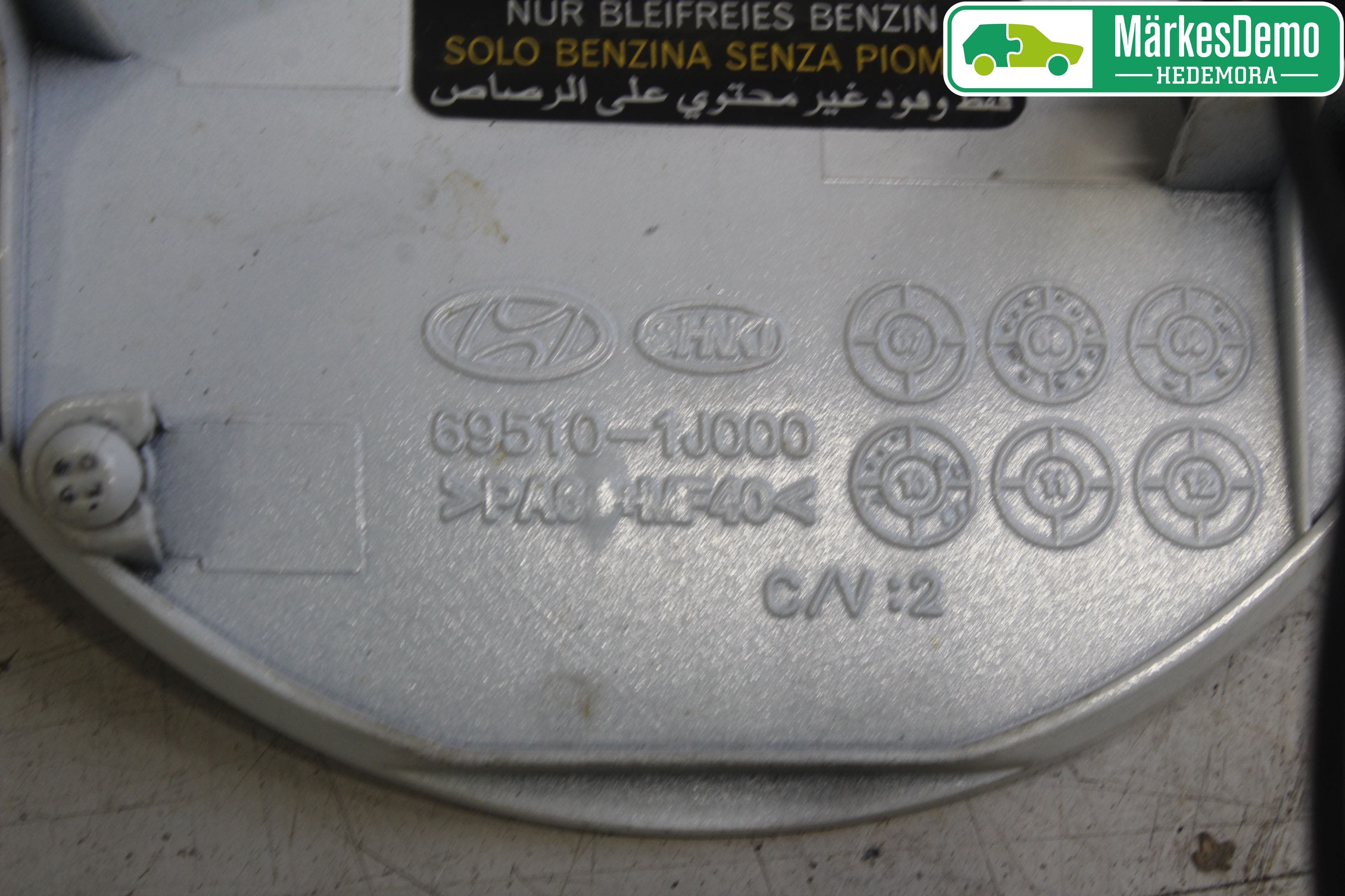 Hyundai i20 PB 09-14 Tanklucka