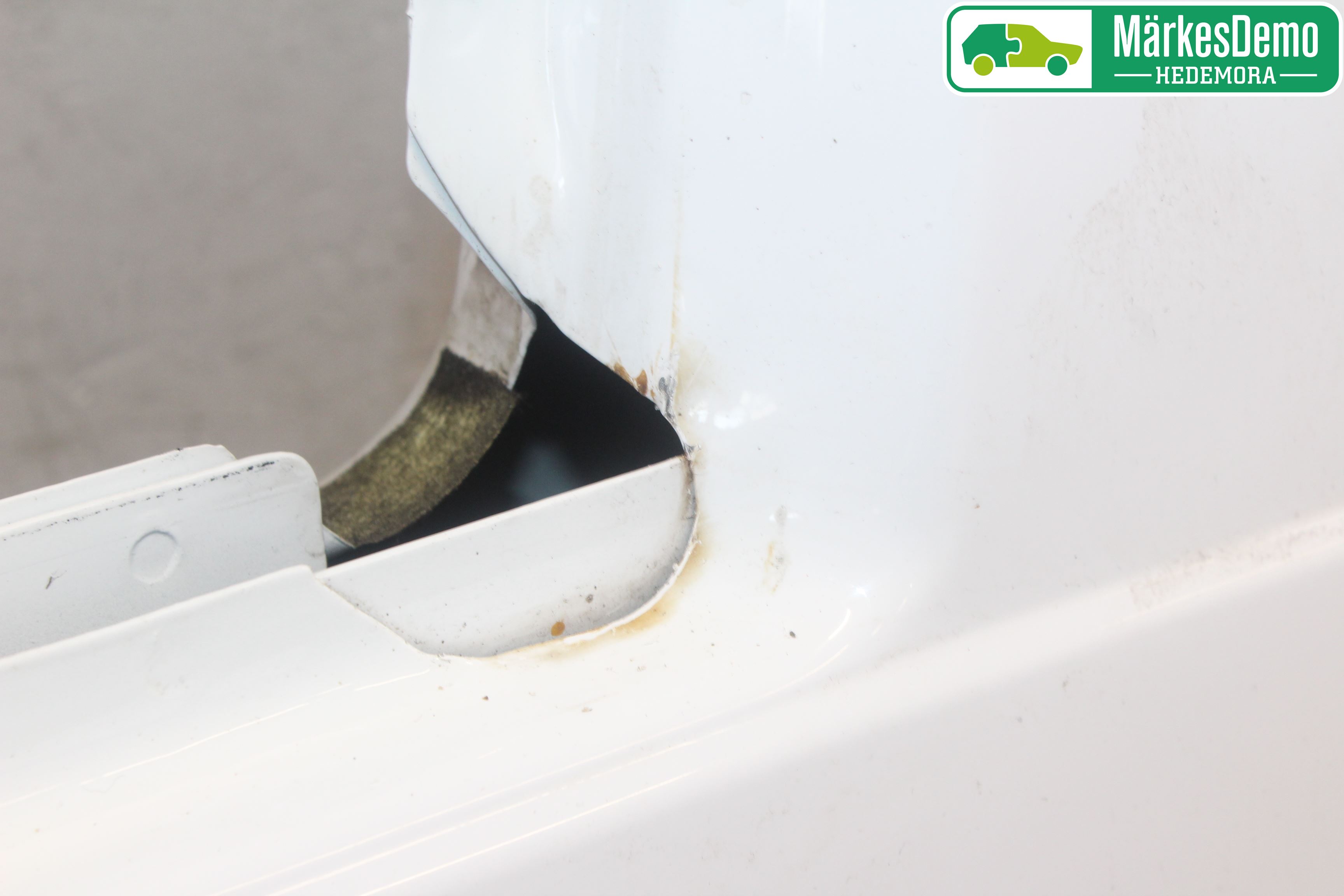 Ford TRANSIT CONNECT 09-13 Dörr Fram Vänster