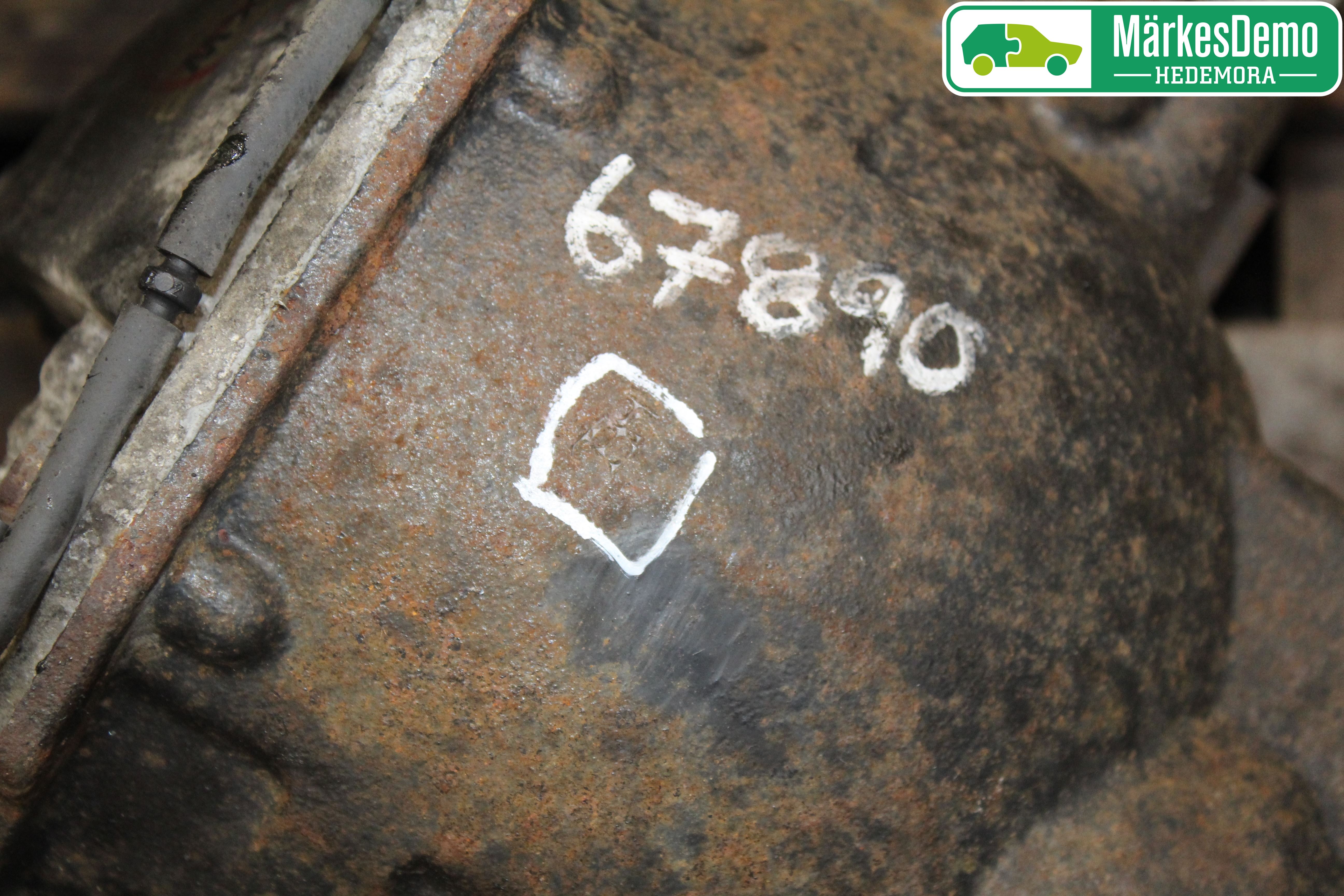 Mitsubishi PAJERO 06-15 Framvagn Diffrential