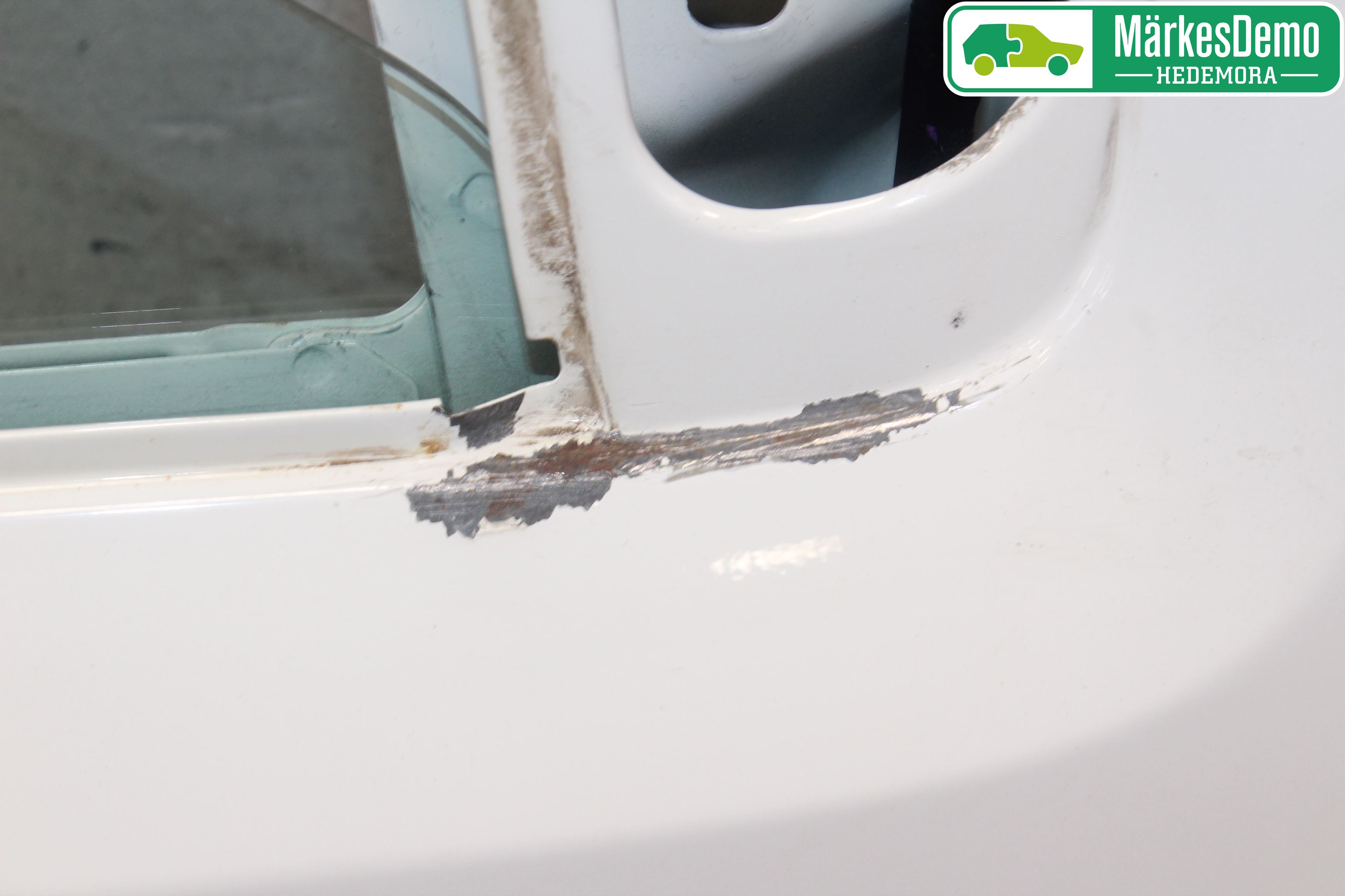 Peugeot BIPPER Dörr Fram Höger