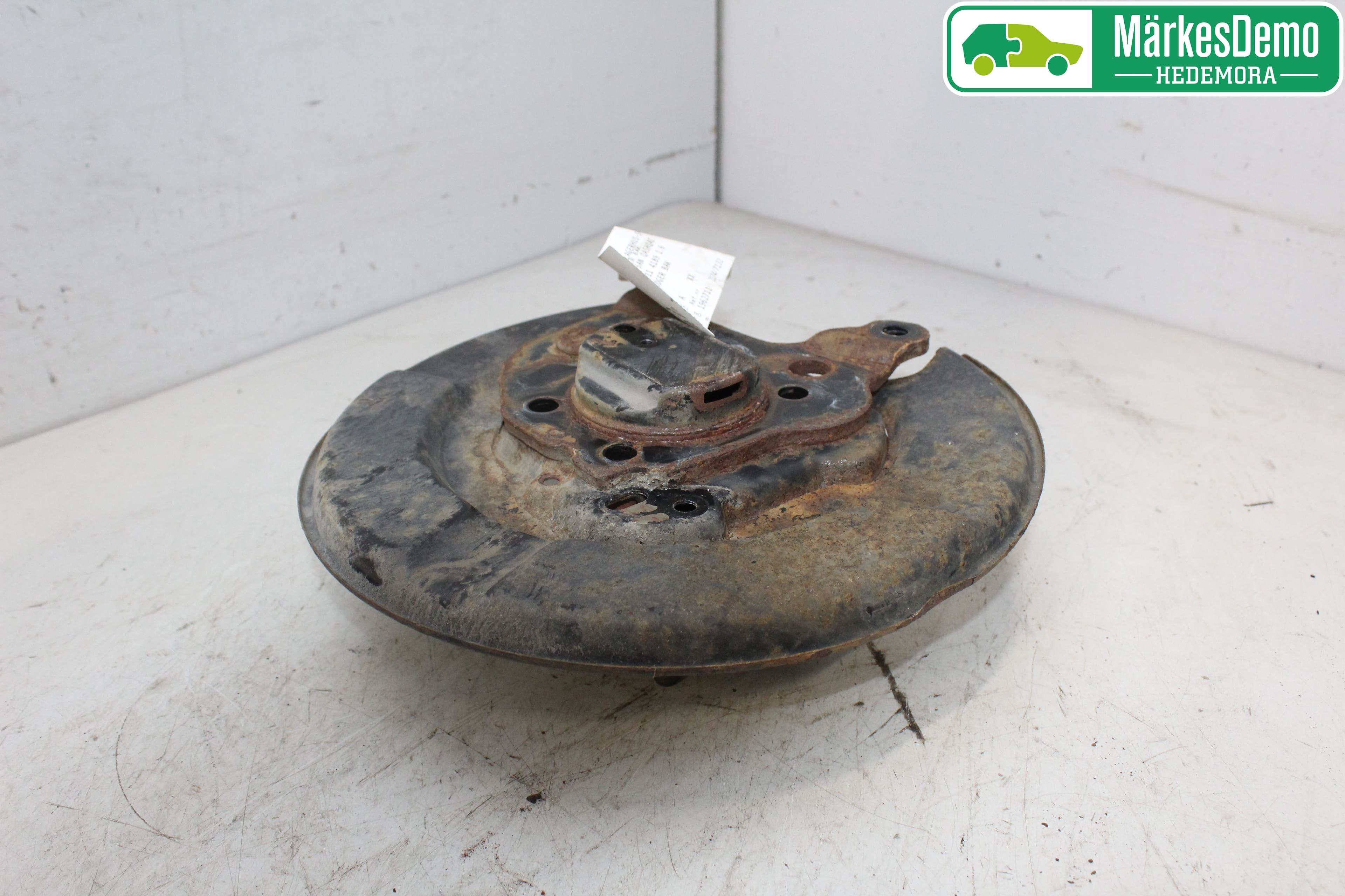 Nissan QASHQAI 10-14 Nav Bak