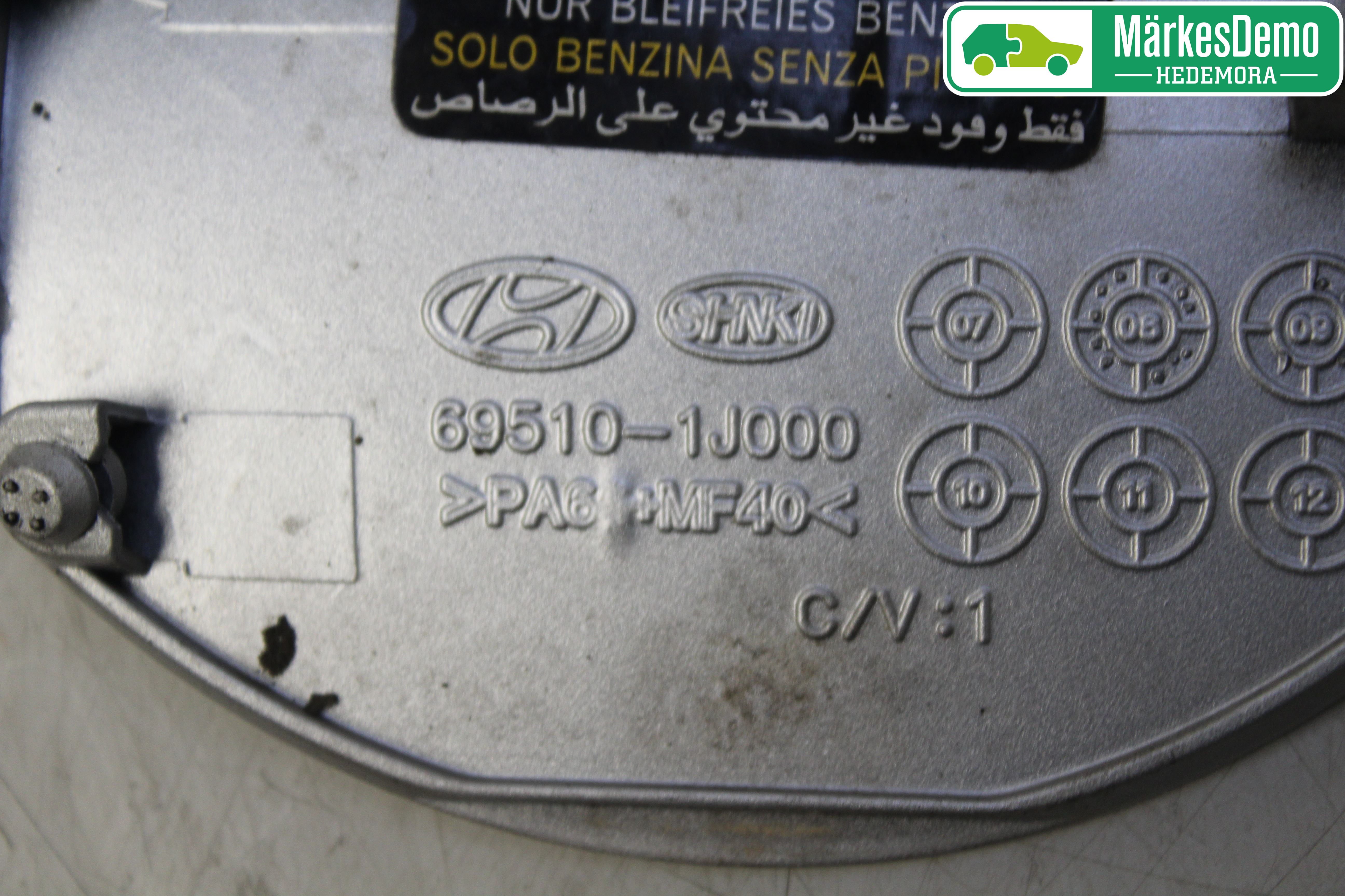 Hyundai i20 PB 09-14 Tanklucka