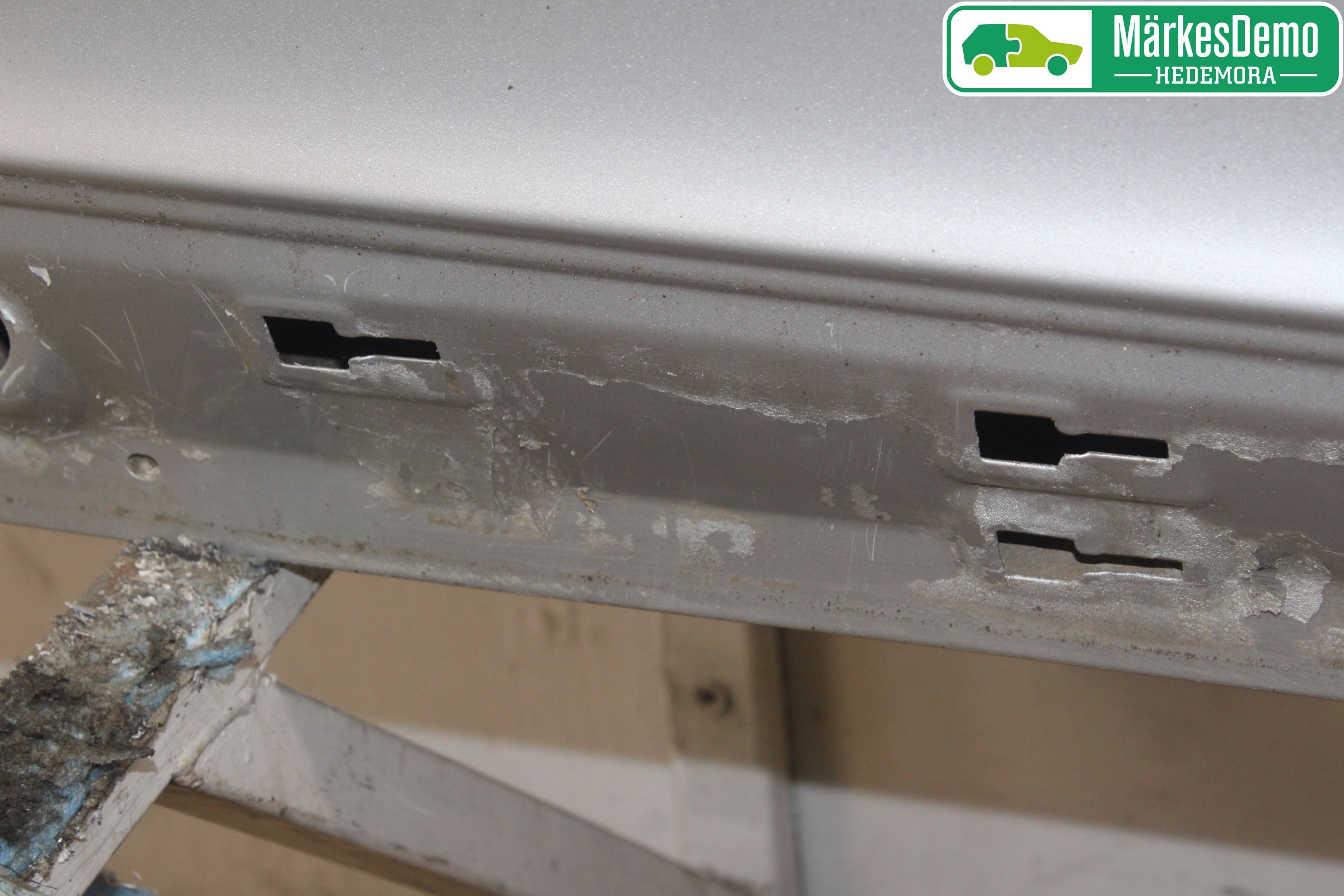 Renault MEGANE III 09-15 Dörr Fram Höger