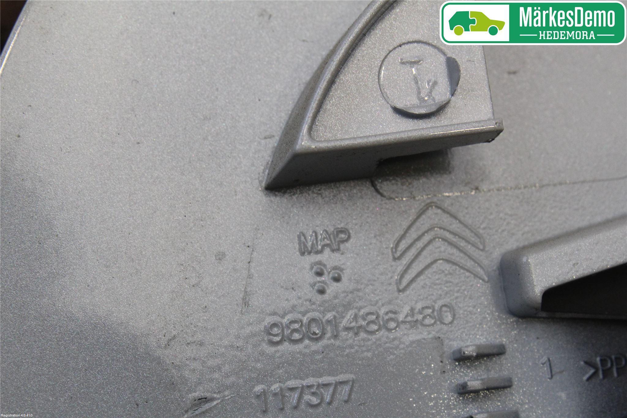 Citroen C4 CACTUS 14-20 Tanklucka