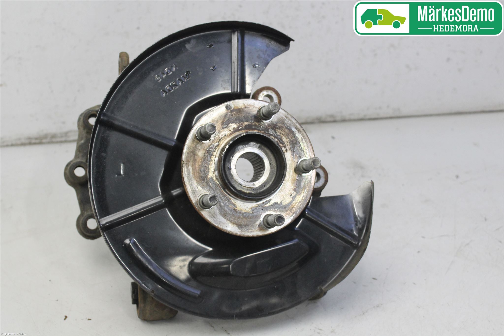 Mazda CX-5 17- Hjullagerhus-Spindel Vä B