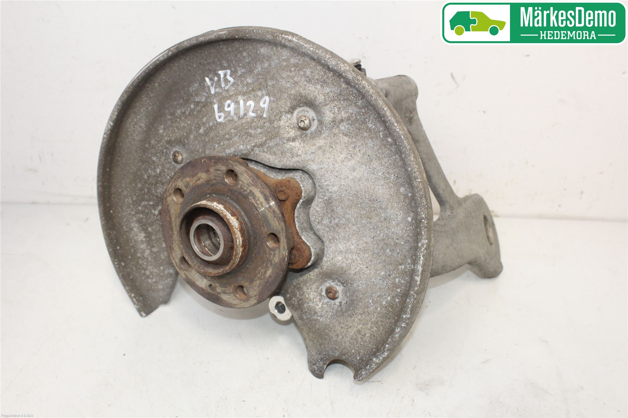 Audi A4 12-15 Hjullagerhus-Spindel Vä B