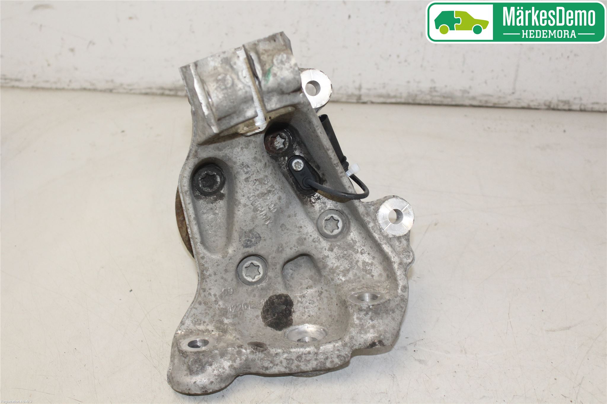 BMW 3 F30/F31/F80 12-19 Nav Fram