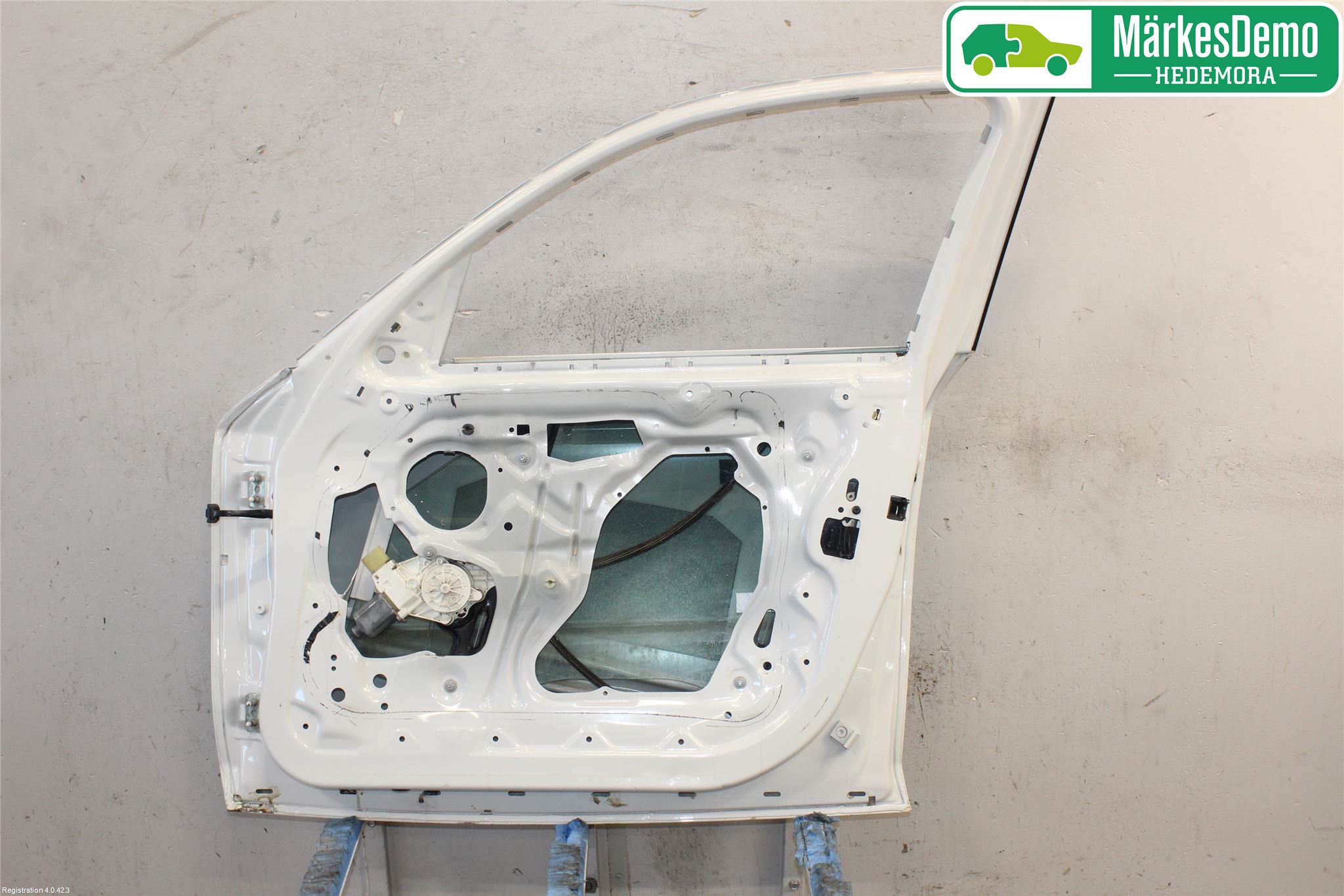 BMW 1 E87/81 5D/3D 03-11 Dörr Fram Höger