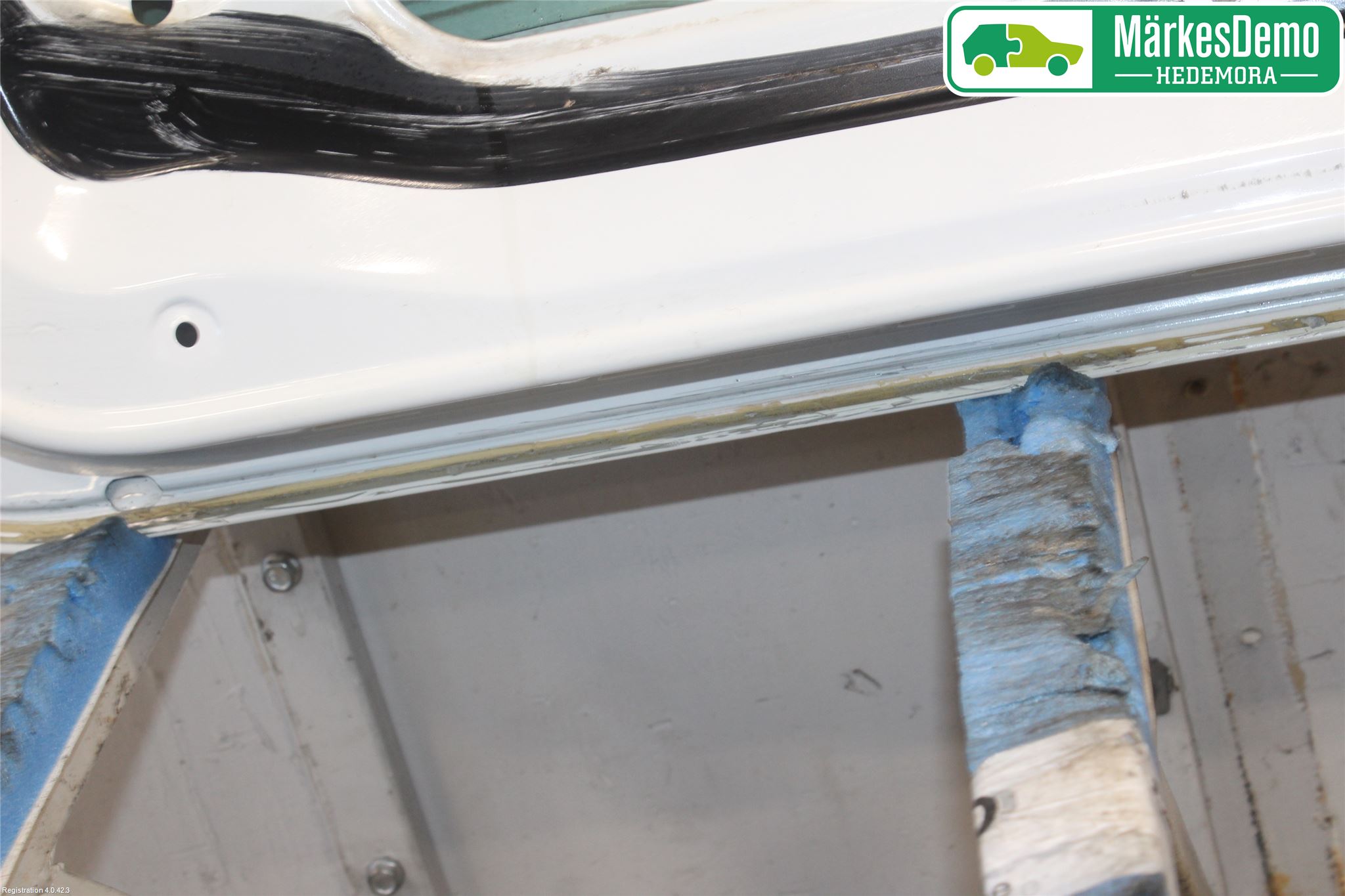 Peugeot 307     05-08 Dörr Fram Höger