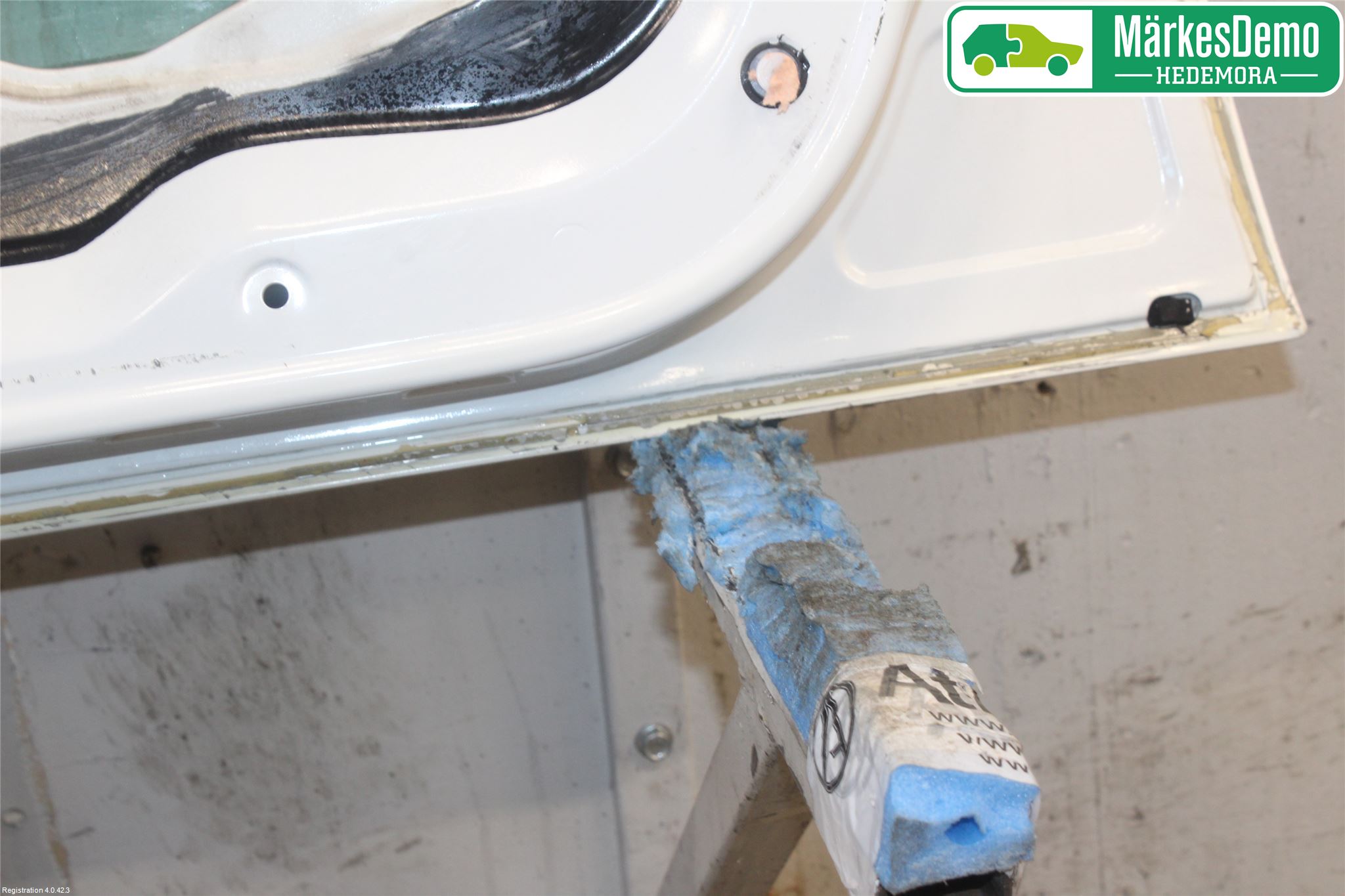 Peugeot 307     05-08 Dörr Fram Höger