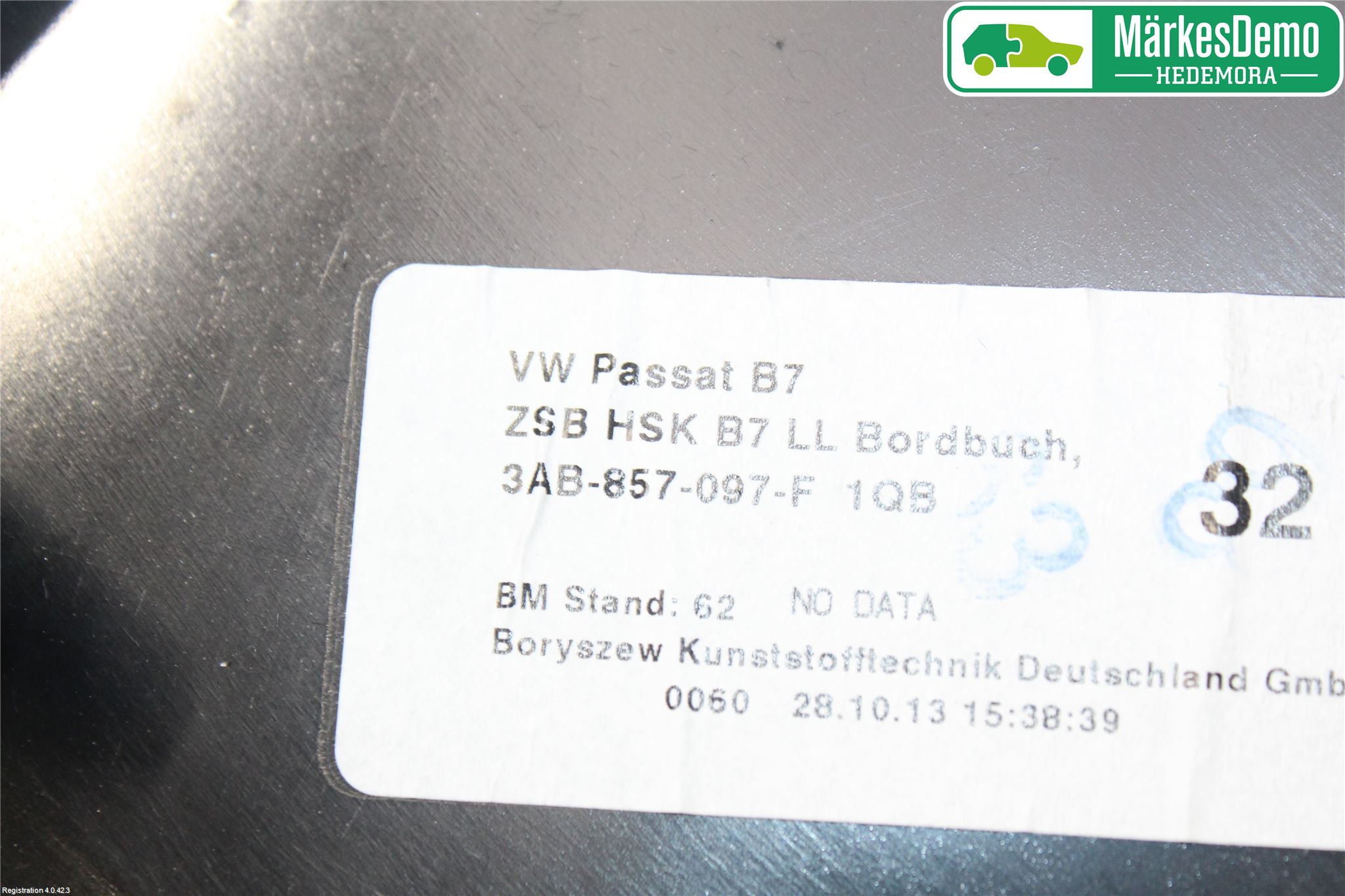 Volkswagen VW PASSAT 11-14 Handskfack