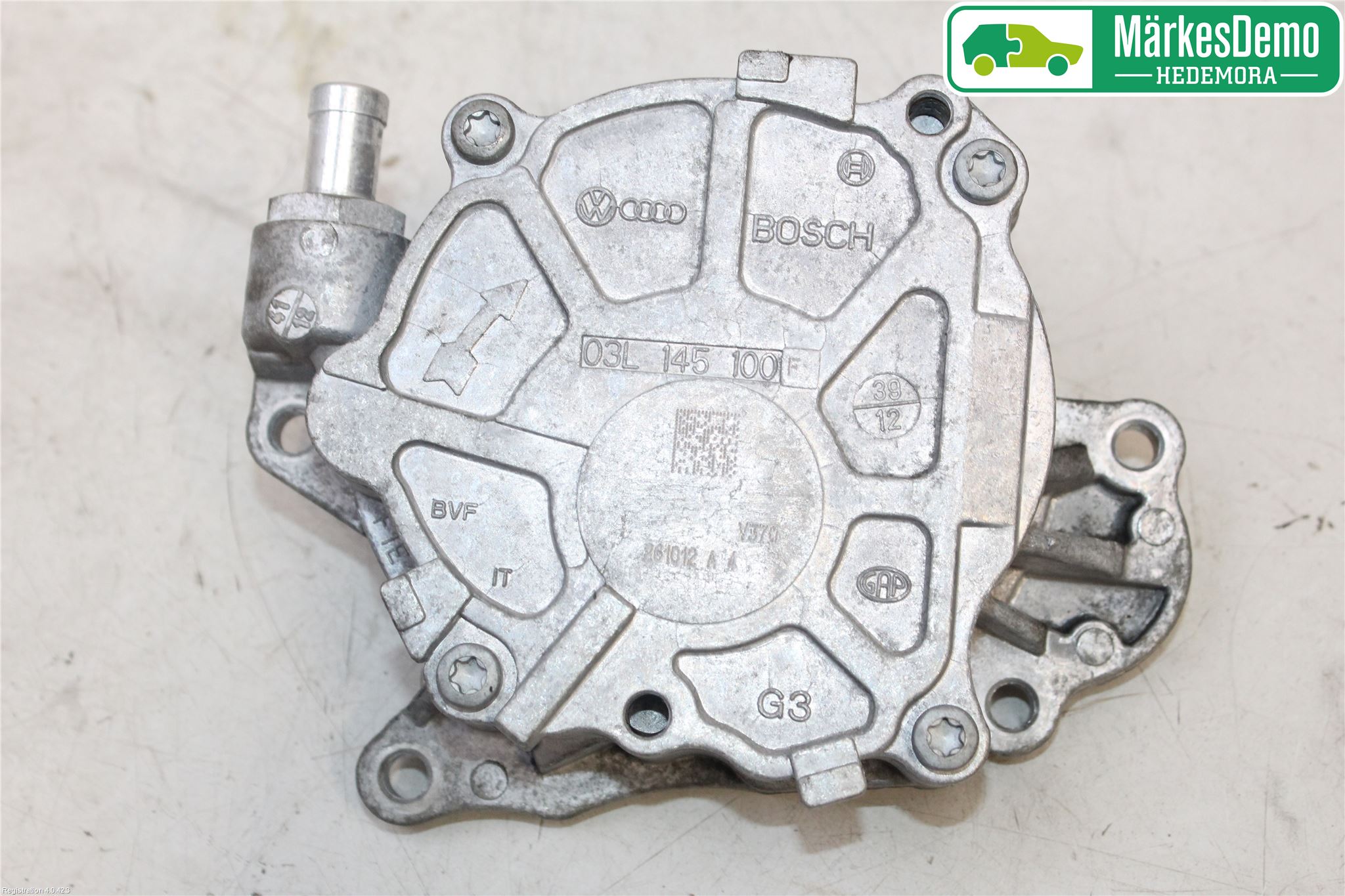Volkswagen VW PASSAT 11-14 Vakuumpump