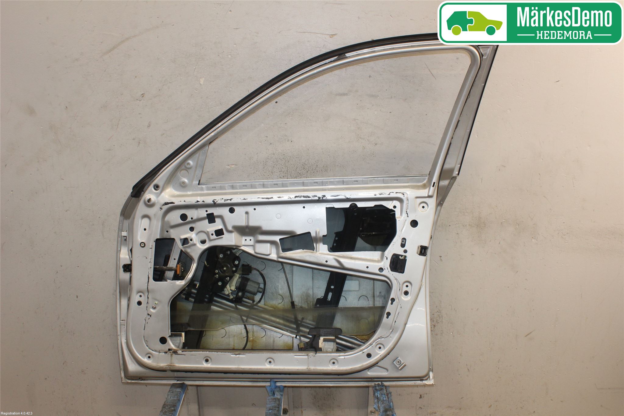 BMW 5 E60/61 Sed/Tou 02-10 Dörr Fram Höger