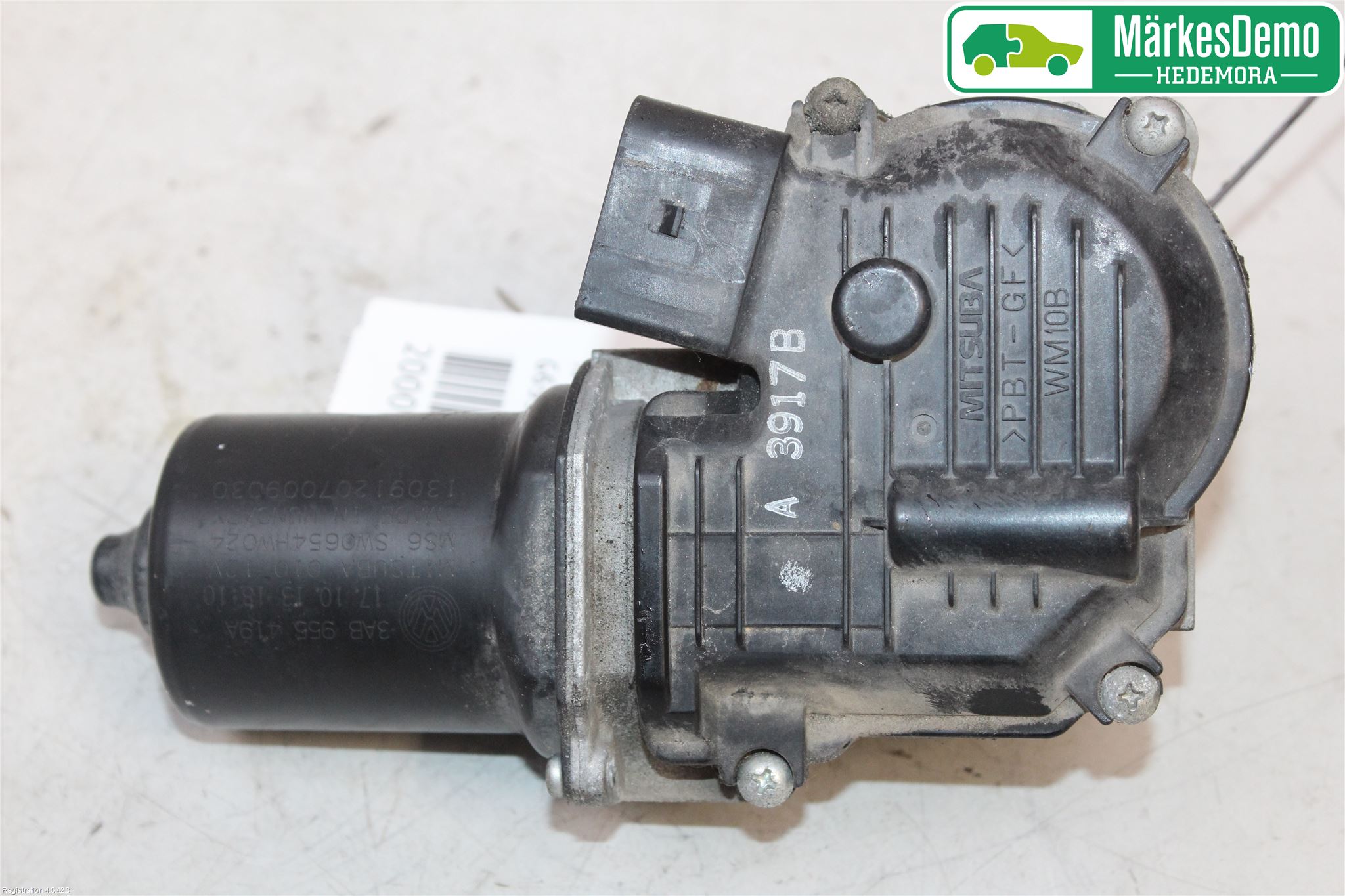 Volkswagen VW PASSAT 11-14 Torkarmotor Vindruta