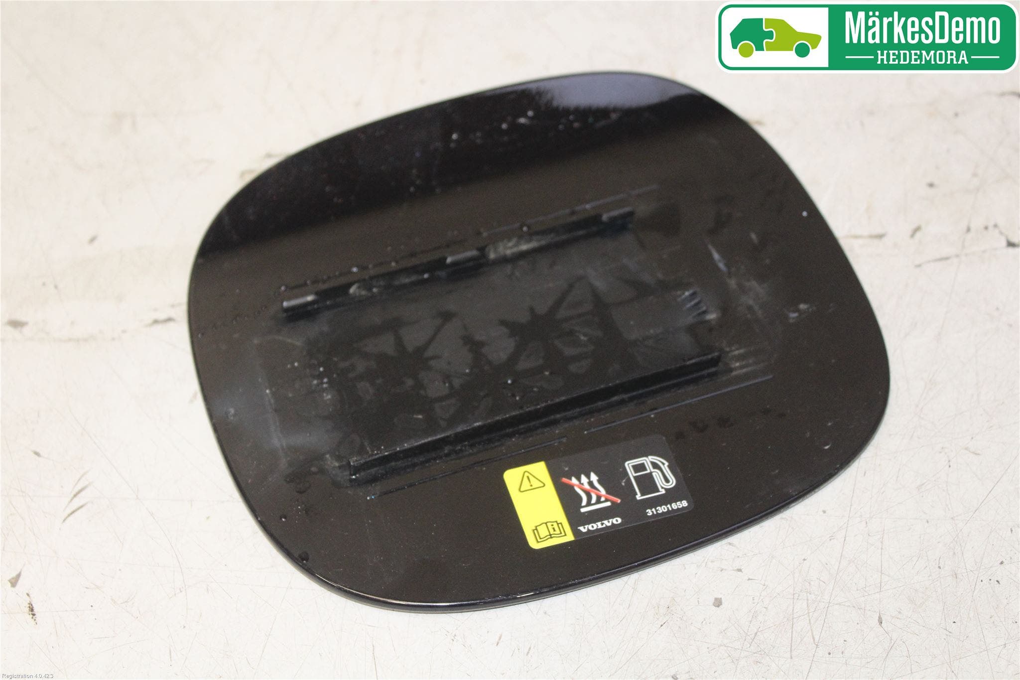 Volvo S60 11-13 Tanklucka