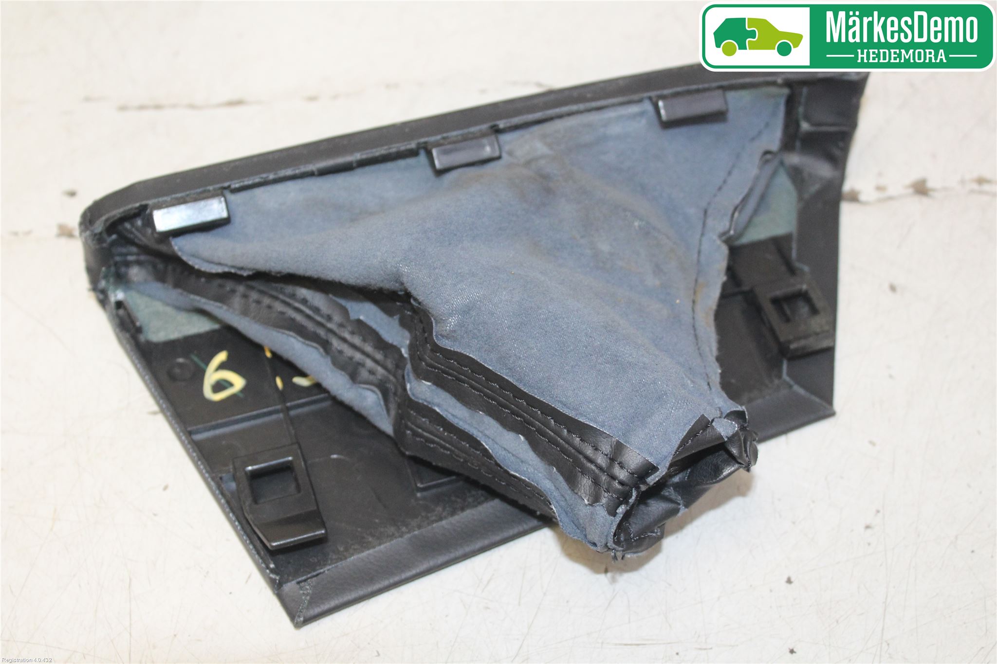 Subaru STI RACING Handbromsspak Damask-Skydd