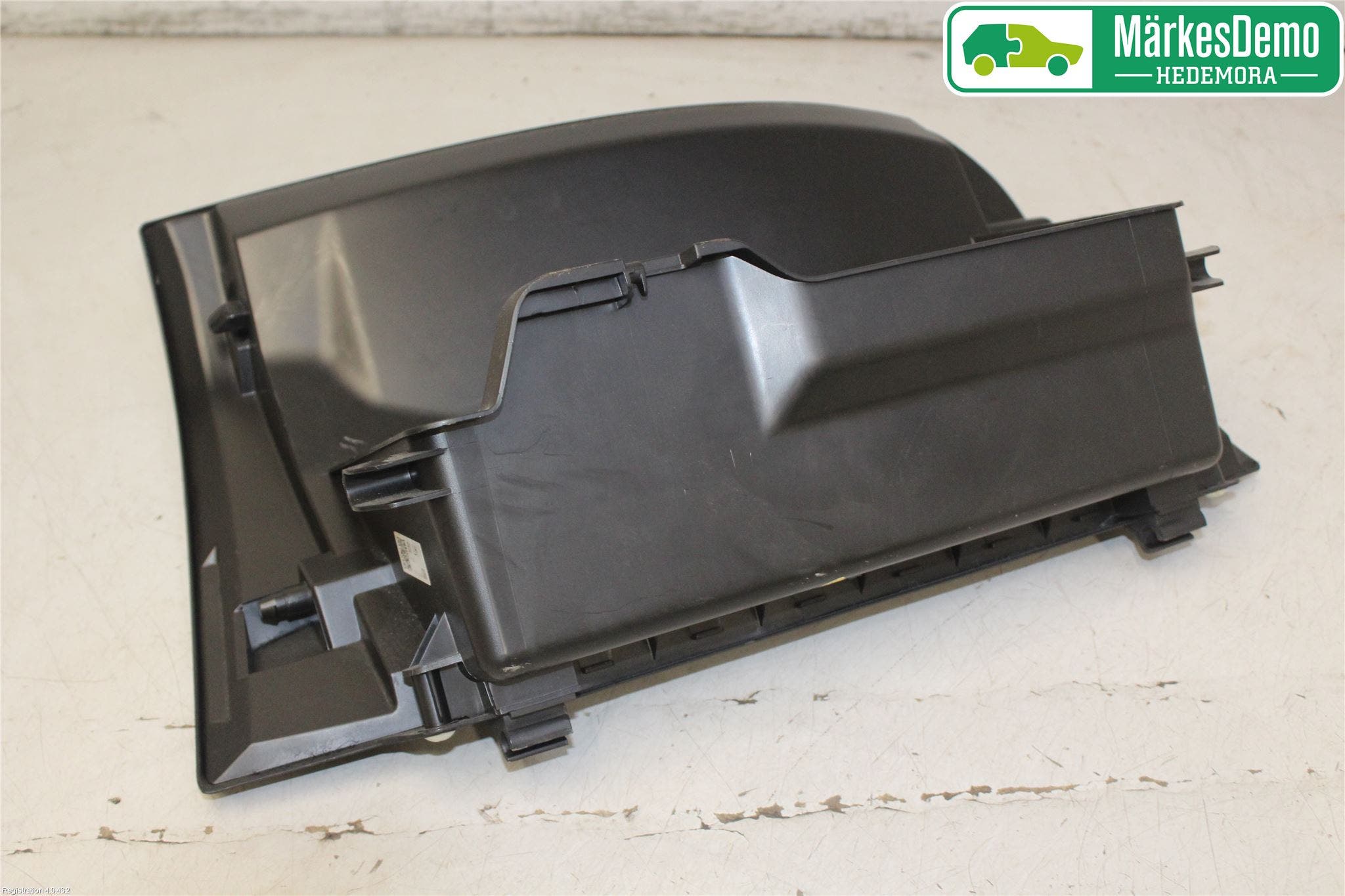 Subaru STI RACING Handskfack